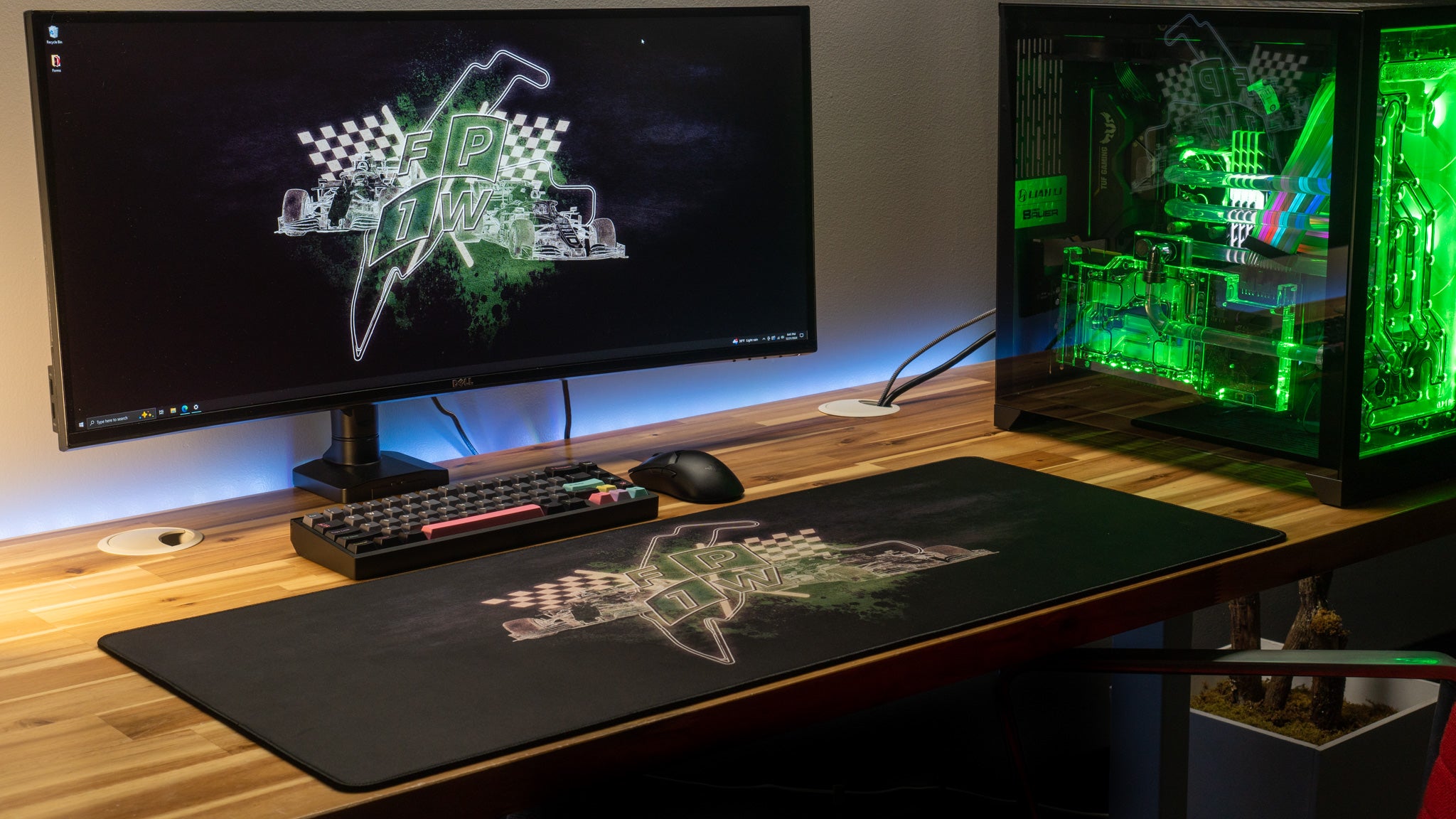 FP1Will Pole Position Pad Limited Edition - Gaming Desk Mat & Mouse Pad for Content Creators - Perfect for Esports, Streaming & PC Gaming Setups