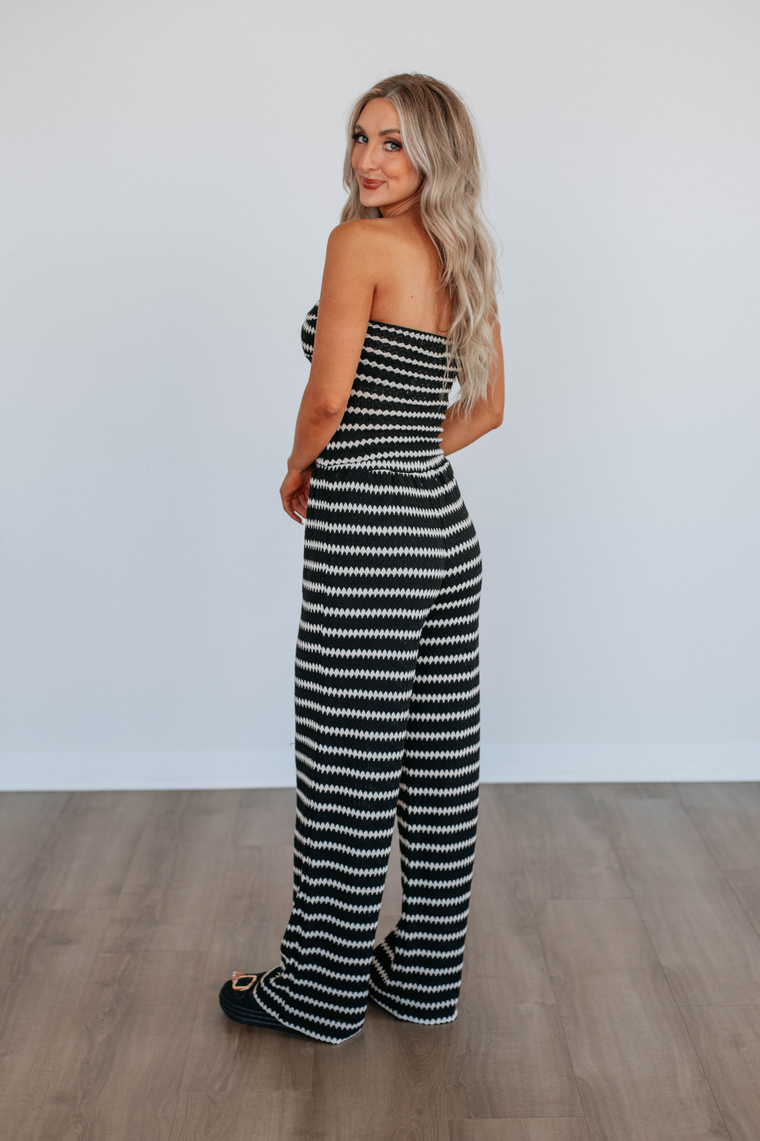 Damia Women's Two Piece Outfit Set - Trendy Matching Tops & Bottoms for Casual Wear, Summer Outfits, and Beach Vacations