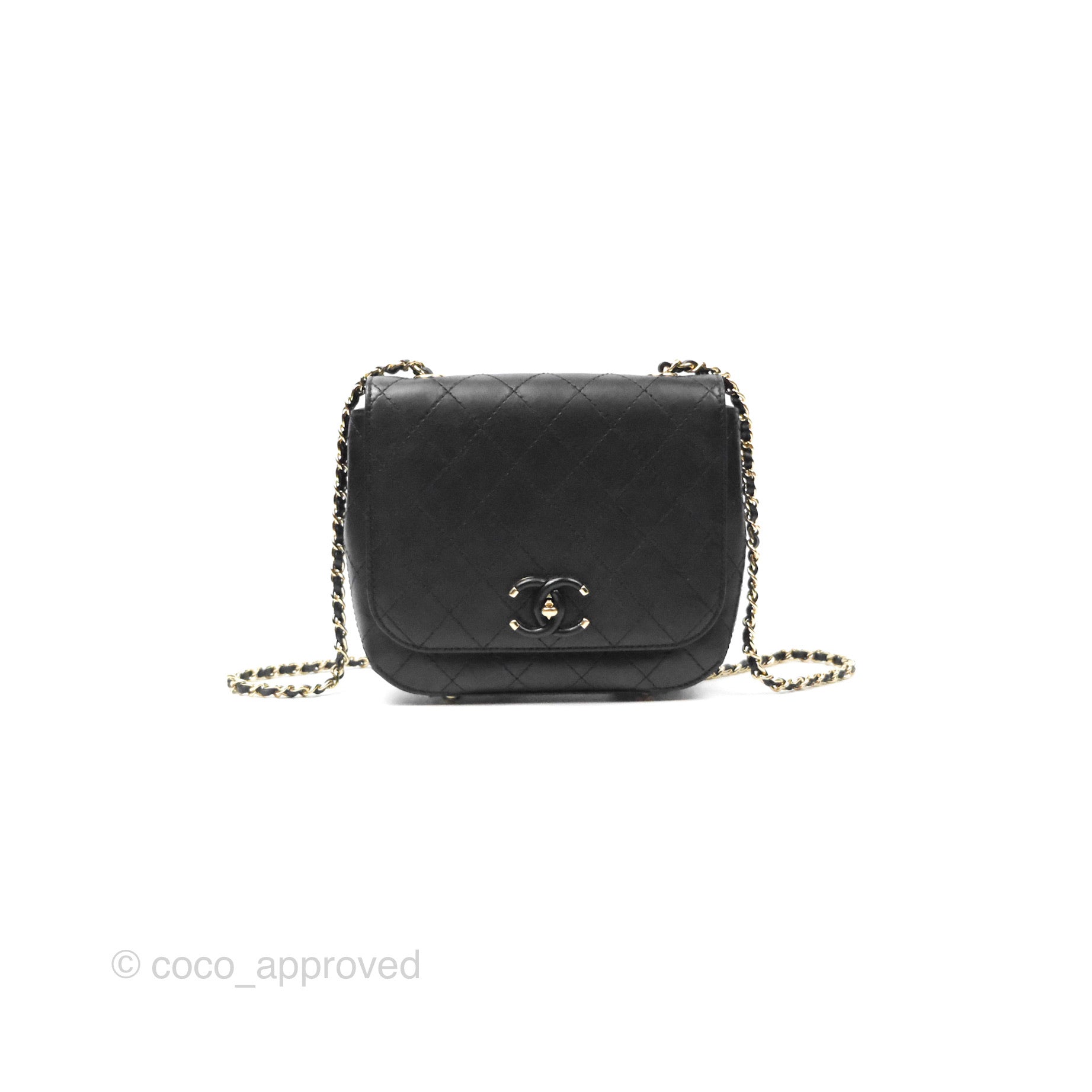 Authentic Chanel Small Flap Bag in Black Calfskin Leather - Perfect for Evening Events & Luxury Fashion Accessories
