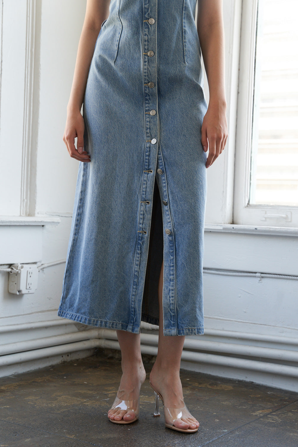 JUST FOLLOW ME Women's Denim Midi Dress - Stylish Casual & Party Wear for Everyday Outfits