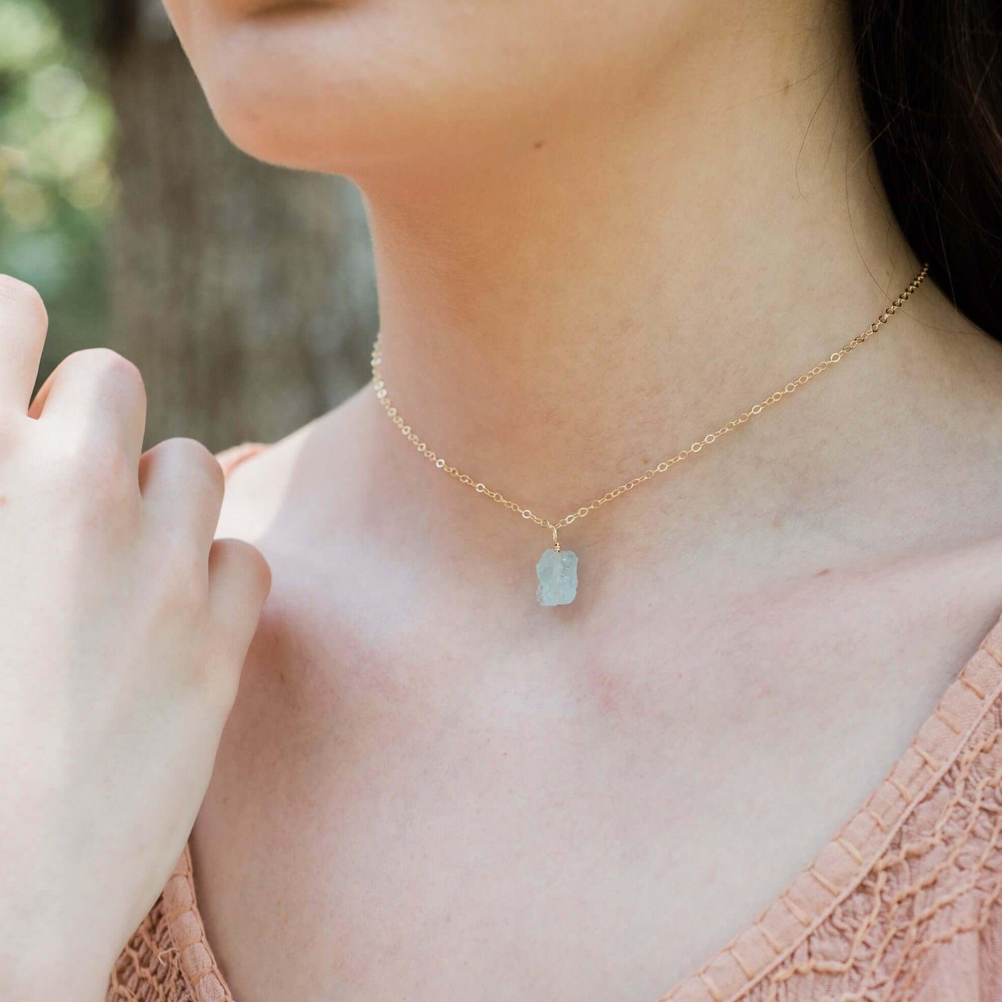 Tiny Rough Aquamarine Gemstone Pendant Choker Necklace - Natural Blue Stone Jewelry for Women - Perfect for Boho Style, Beach Wedding & Everyday Wear