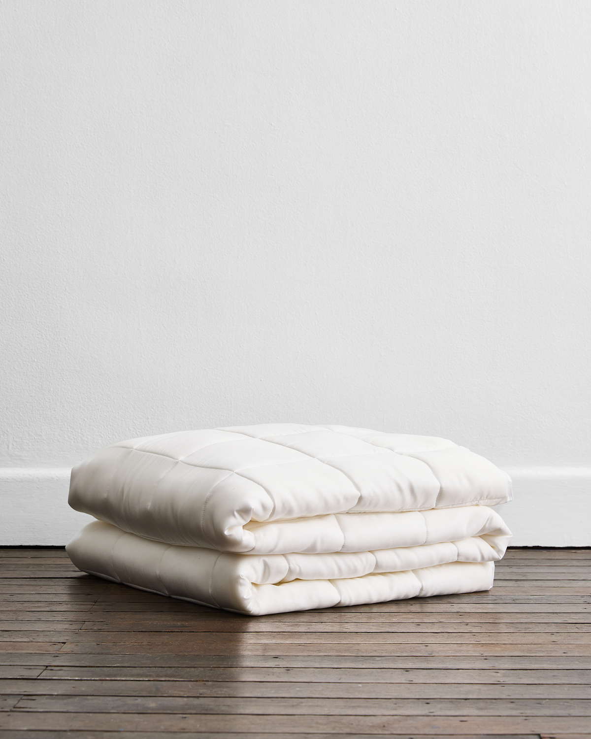 Premium All-Season Does It All Duvet Insert - Soft & Breathable Comforter for Bedroom, Guest Room & Hotel Use