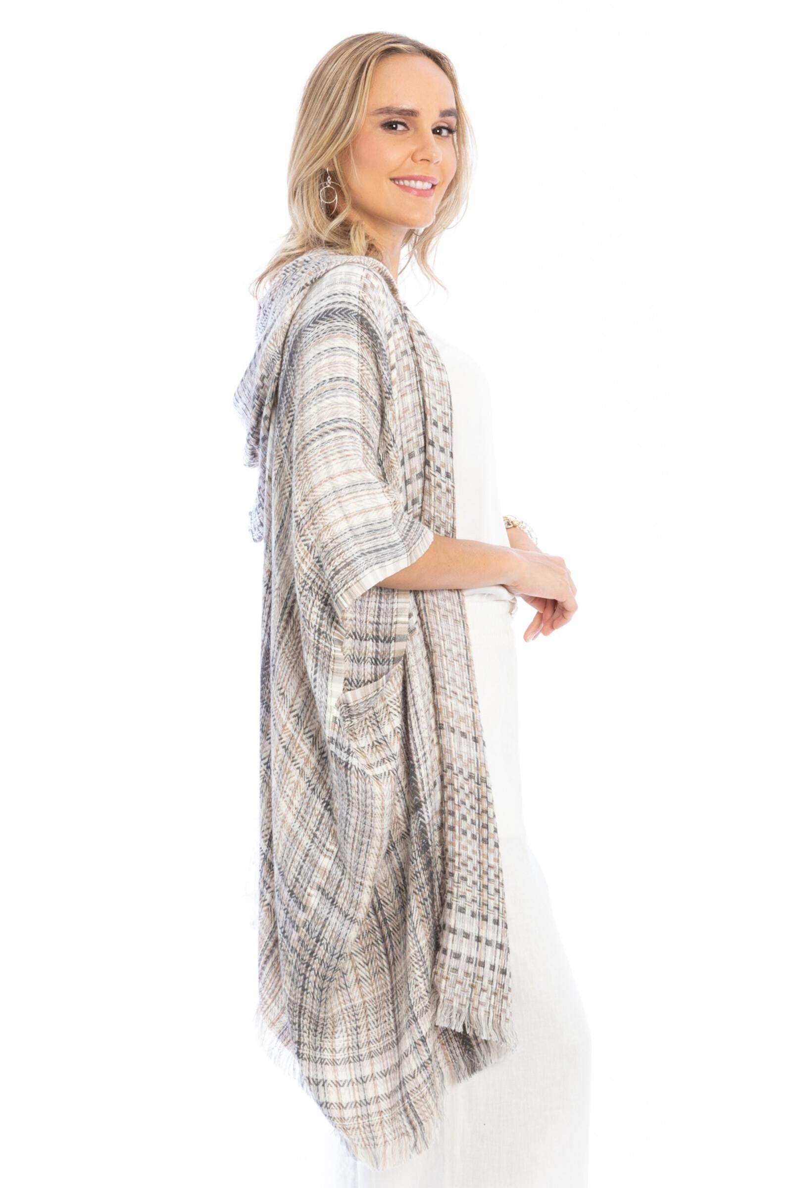 Stylish Plaid Hooded Ruana Wrap - Soft & Warm Winter Shawl for Women - Perfect for Outdoor Adventures, Cozy Evenings & Layered Outfits