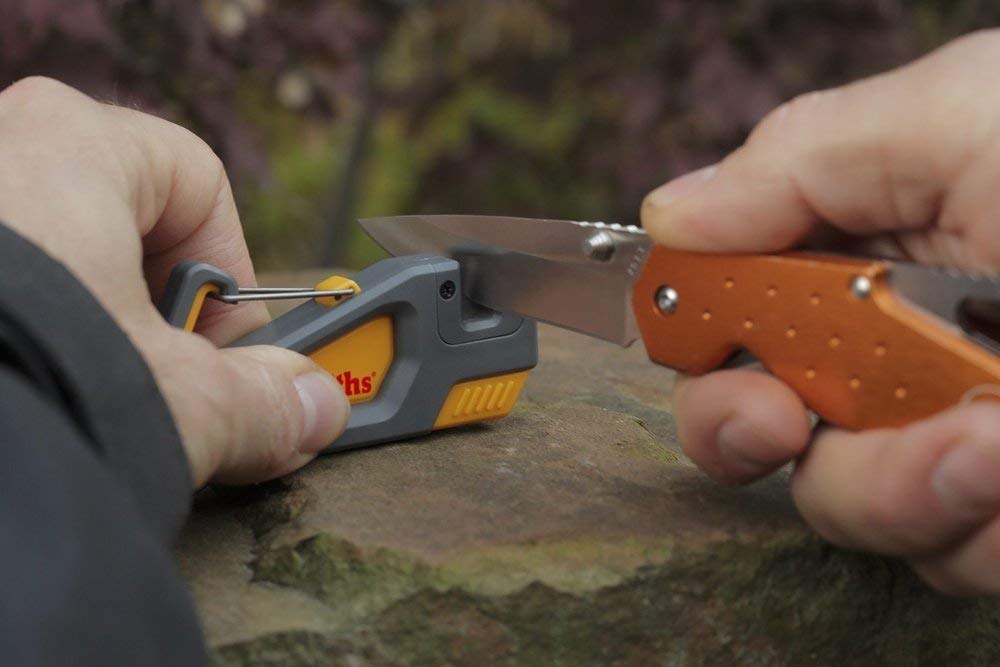 Smith's Pack Pal Survival Sharpener - Portable Knife Sharpener for Camping, Hunting & Outdoor Adventures | Compact & Durable Multi-Tool for Bushcraft, Hiking & Emergency Preparedness