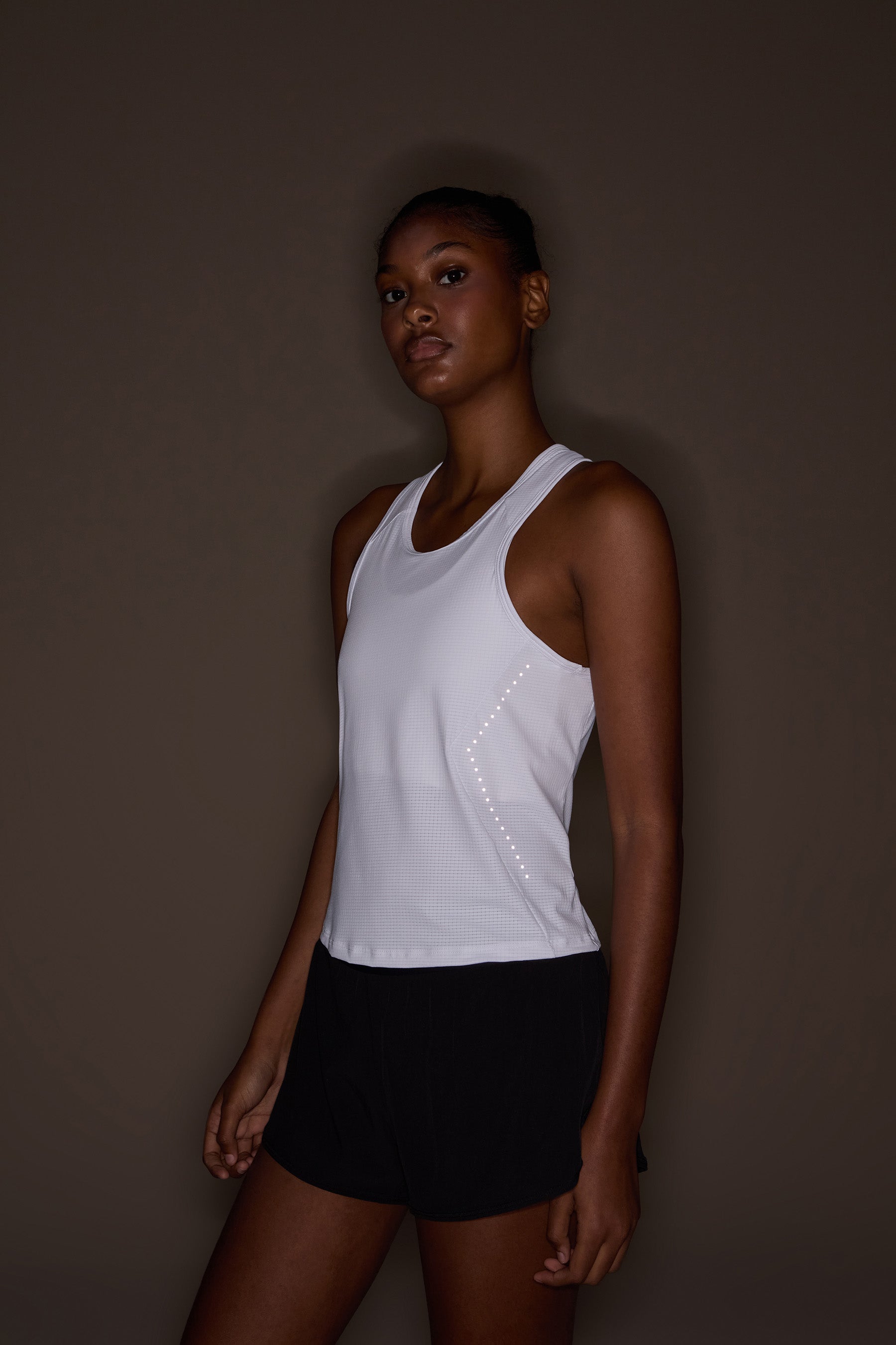 Trophy Air Move® Tank Top - Lightweight & Breathable Workout Shirt for Men & Women - Perfect for Gym, Running & Yoga