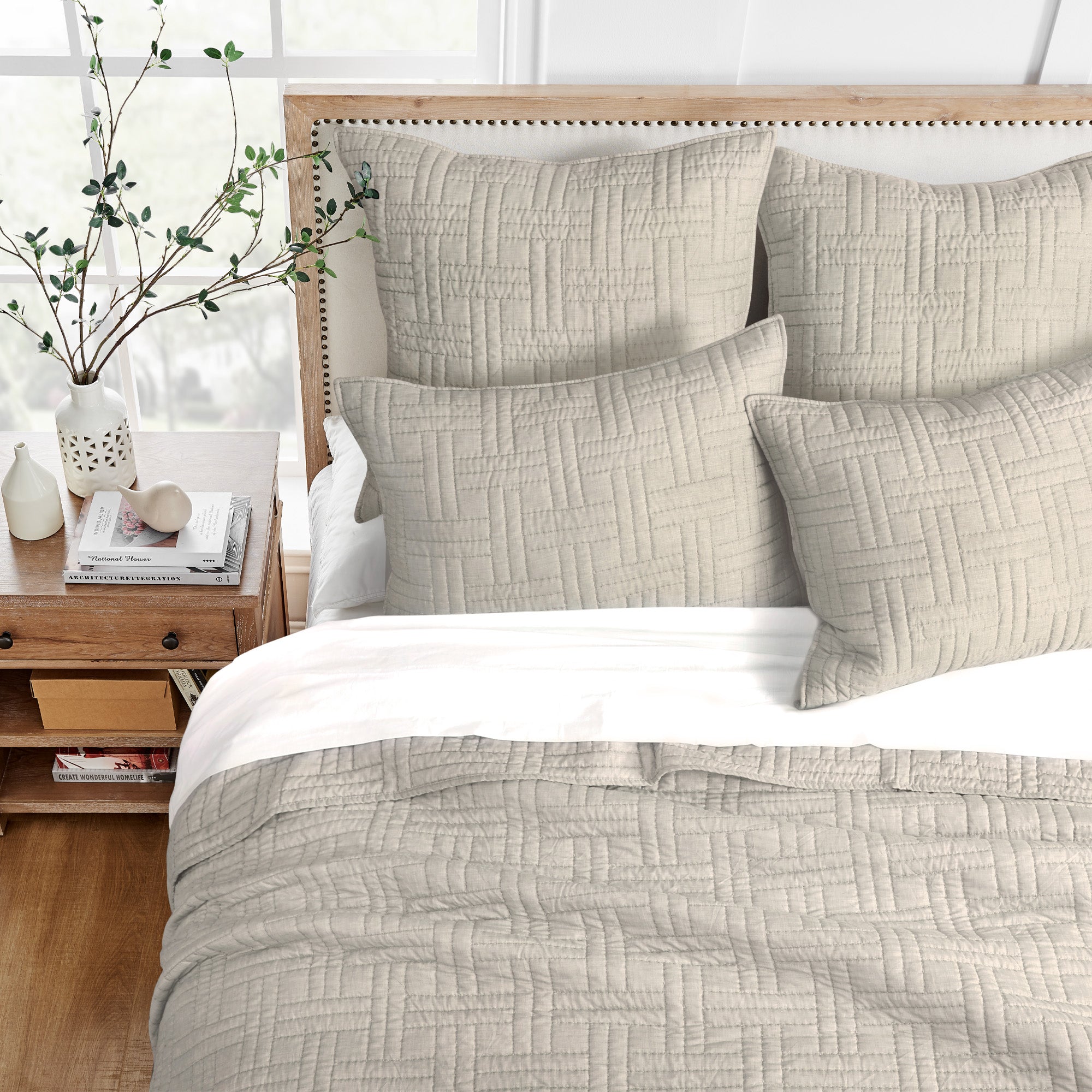 Melange Stitch Quilt Set - Soft & Breathable Bedding Collection for All Seasons | Perfect for Master Bedroom, Guest Room & Dorm Decor