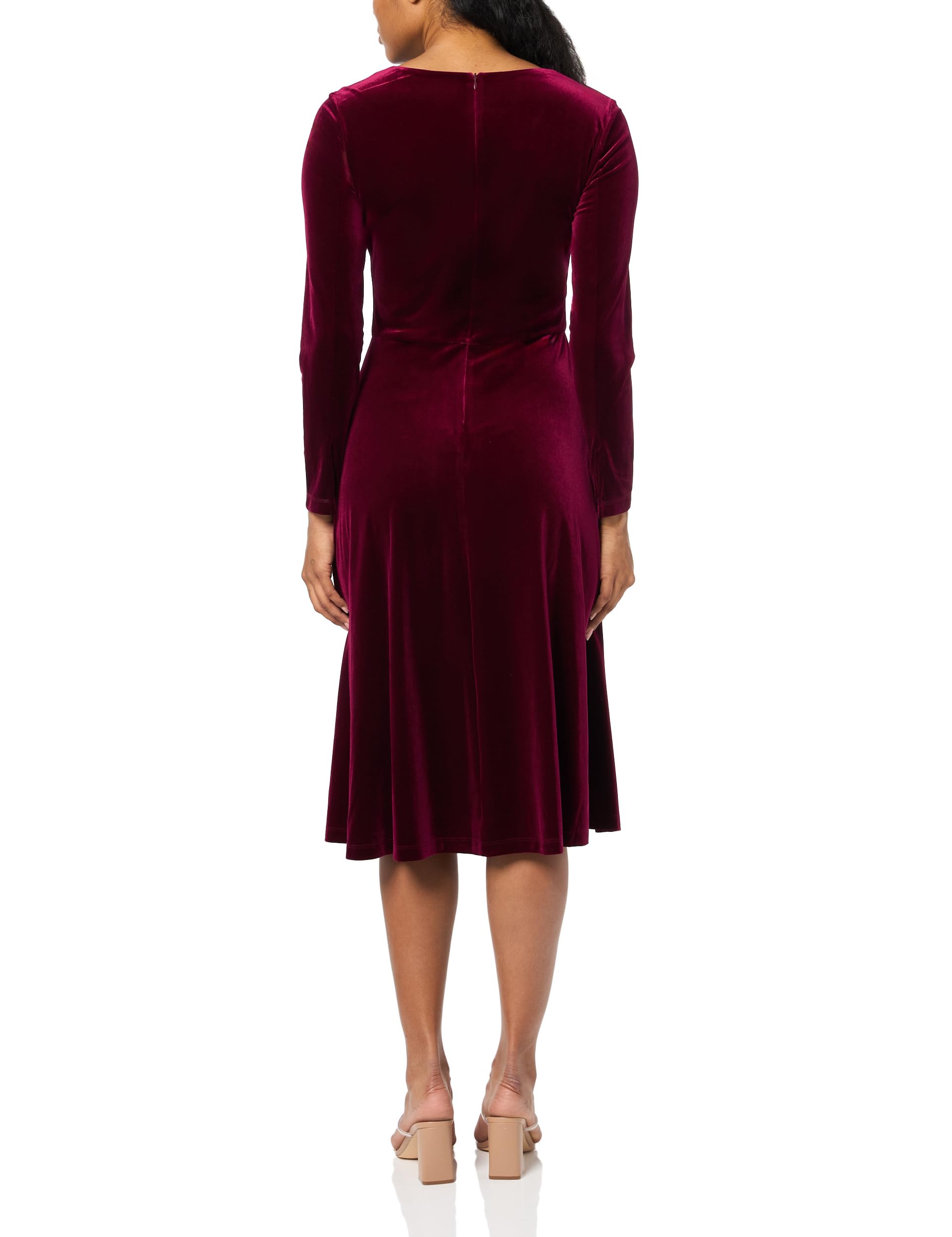 Eliza J Women's Side Ruched Velvet Sheath Dress - Elegant Formal & Cocktail Party Gown (Regular & Petite Sizes) | Perfect for Weddings, Evening Events & Holiday Parties