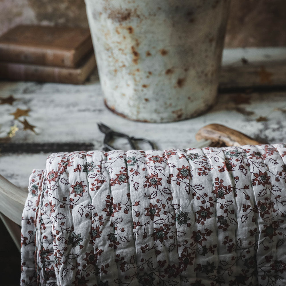 Handmade Kantha Quilt No. 0426 - Traditional Indian Patchwork Bedspread | Perfect for Boho Home Decor, Guest Bedrooms & Cozy Winter Nights