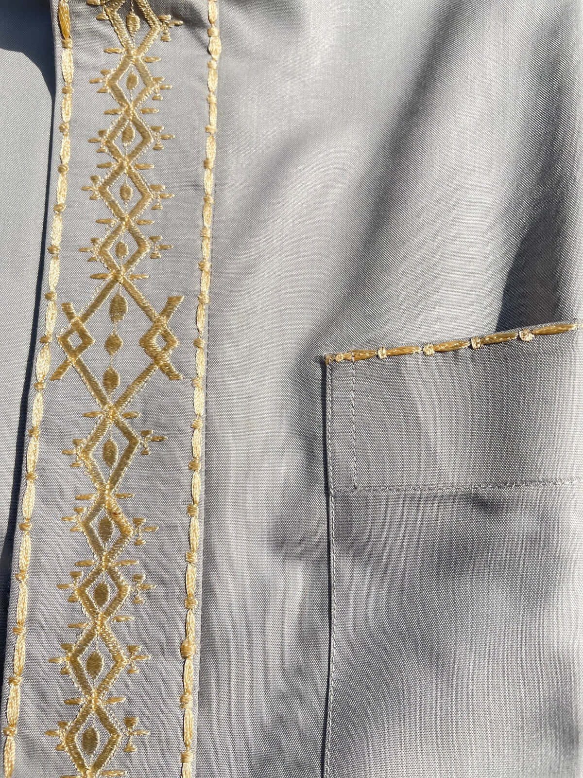 Premium Men's Light Grey Saudi Thobe with Gold Embroidery - Traditional Arabic Robe for Eid, Wedding & Special Occasions