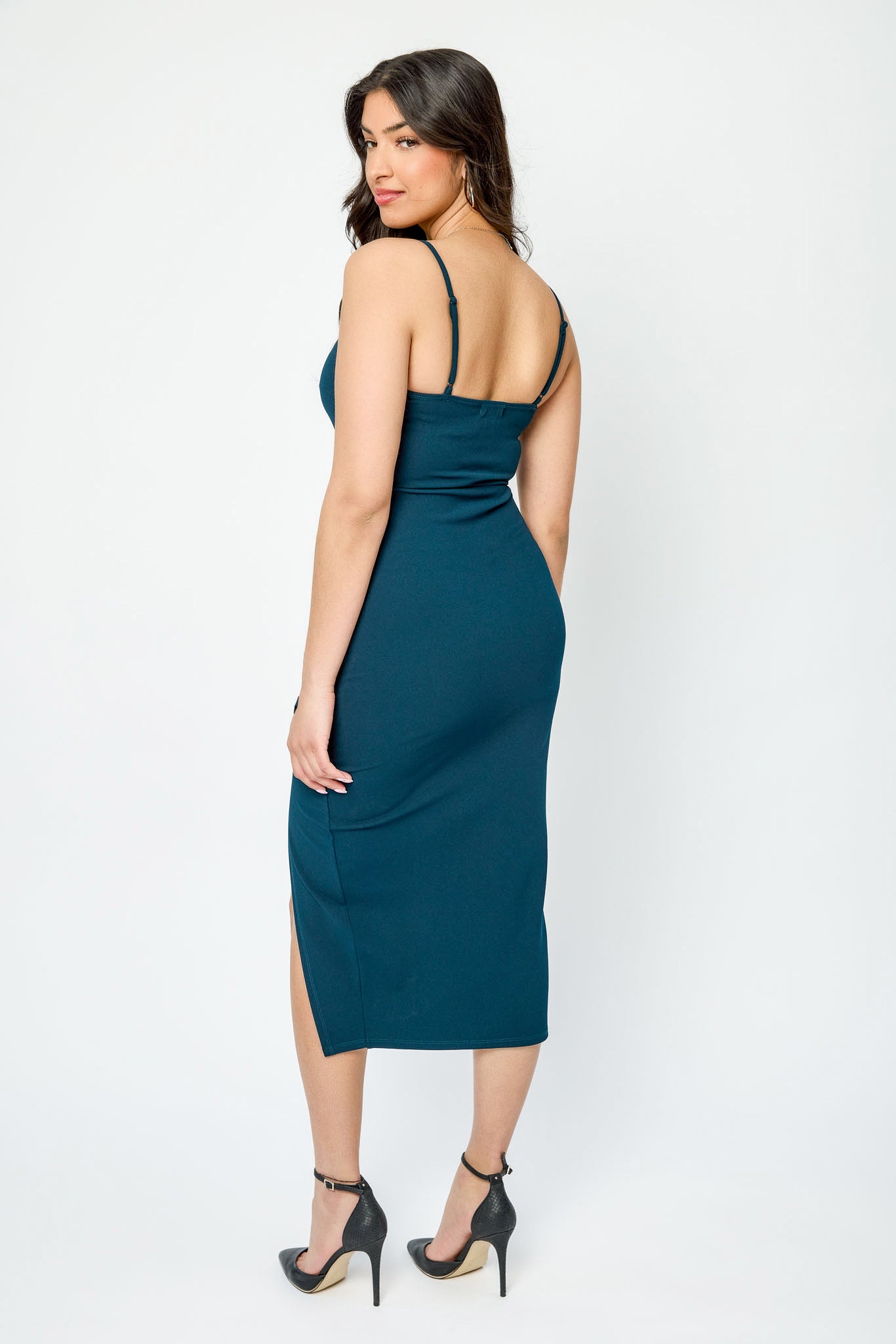 Elegant Ruffled V-Neck Midi Dress for Women - Flowy Summer Party Dress for Weddings, Date Nights & Special Occasions