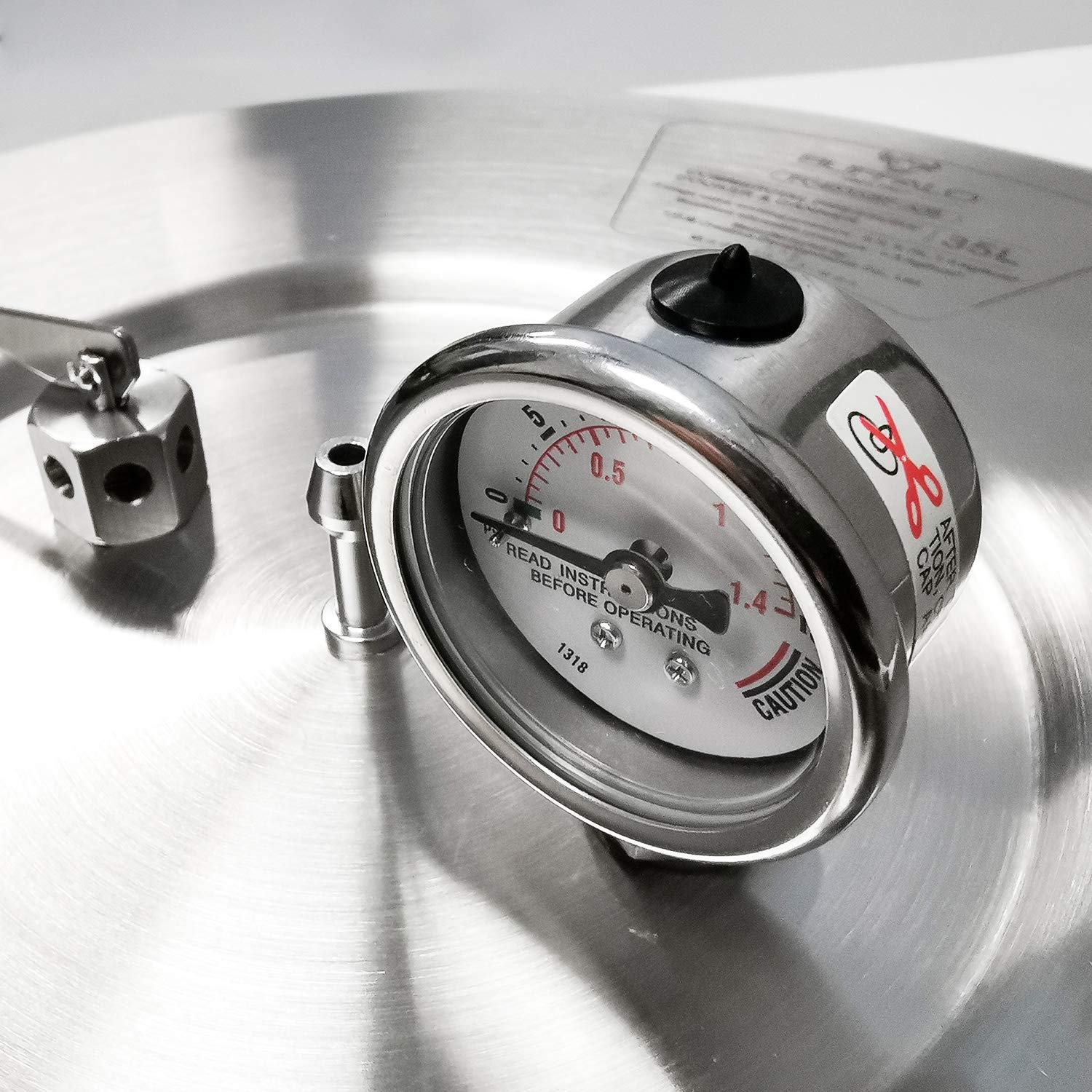 BUFFALO 37 Quart Stainless Steel Pressure Cooker with Accessories & Pressure Gauge - Fast Cooking, Canning, Meal Prep for Home & Commercial Kitchens