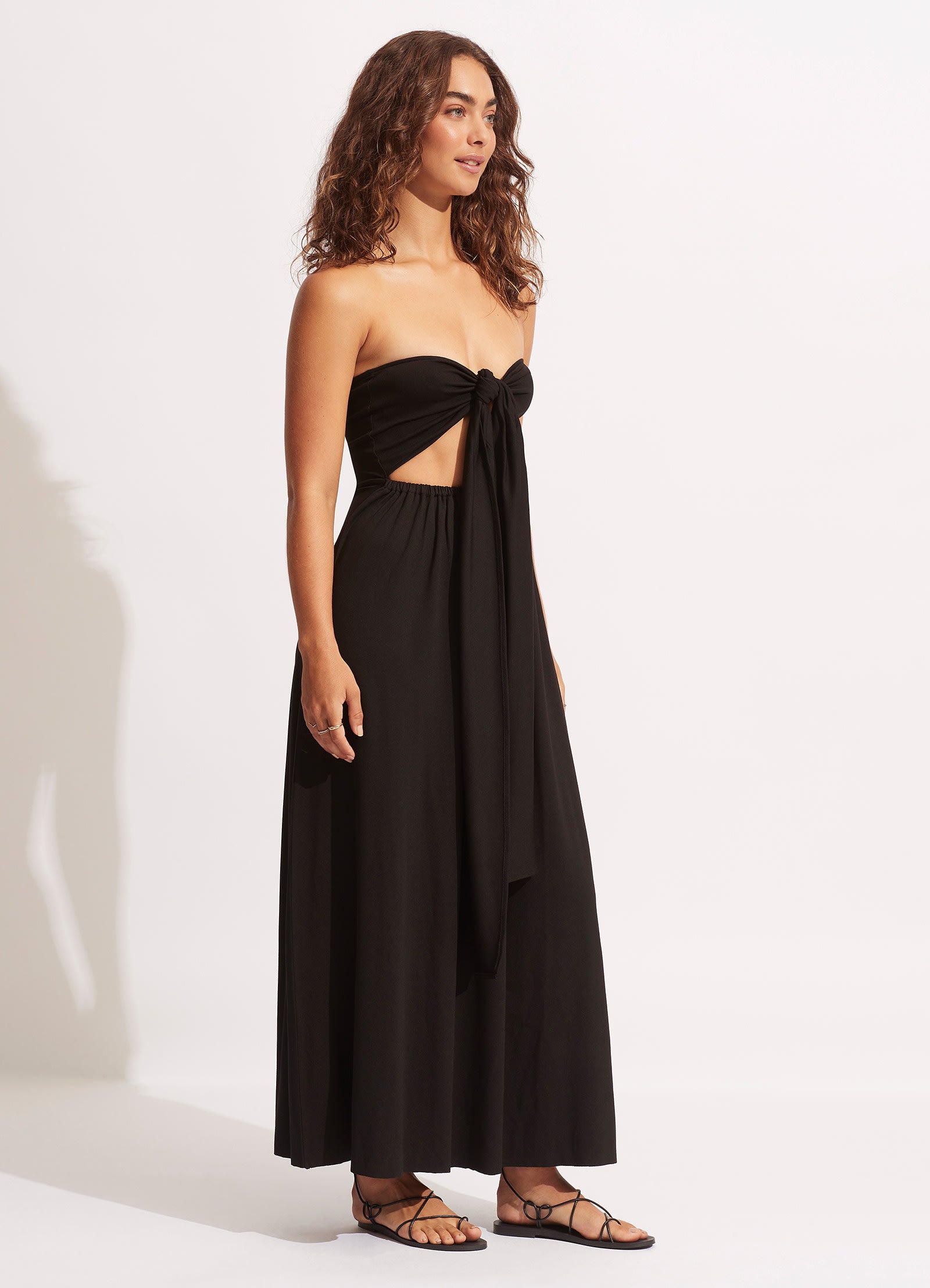 Stylish Black Multi-Wear Maxi Dress for Women - Versatile & Comfortable for Beach, Party, and Casual Wear