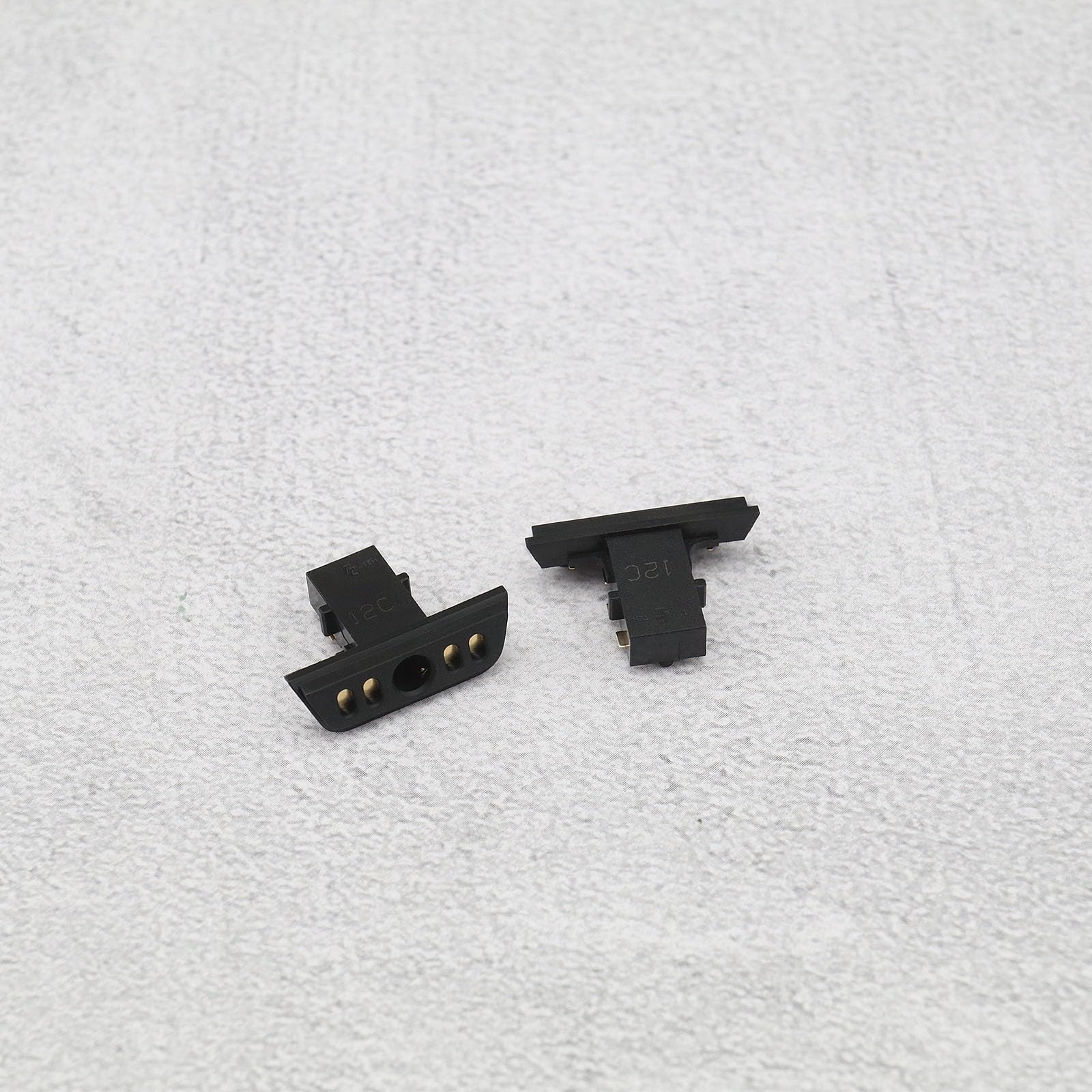 YINETCH 3.5mm Audio Jack 4-Pack - Compatible with PS5 Gaming Headsets for Console Gaming