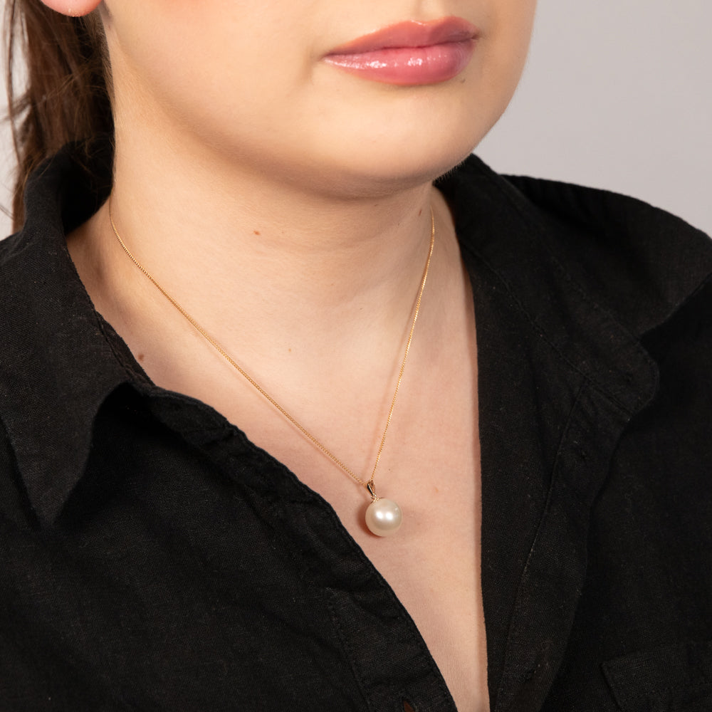 9ct Yellow Gold 10-14mm White South Sea Pearl Pendant Necklace with 45cm Chain - Elegant Jewelry Gift for Women, Perfect for Weddings, Anniversaries & Special Occasions