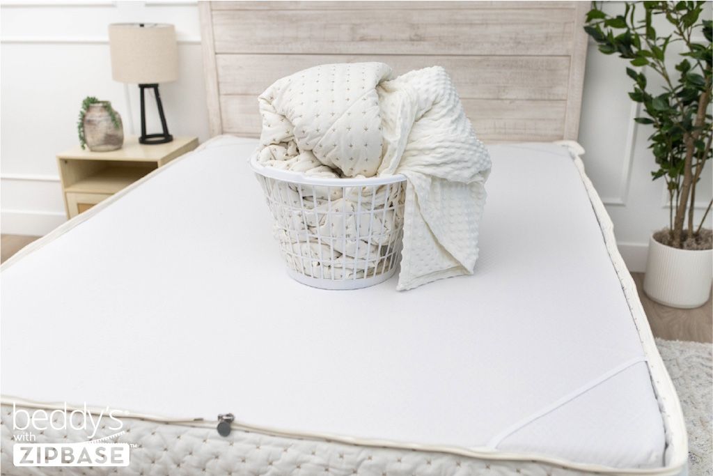 Luxury Monroe Beddy's Bedding Set - Soft & Cozy Comforter for Ultimate Comfort - Perfect for Master Bedroom, Guest Room & Cozy Nights