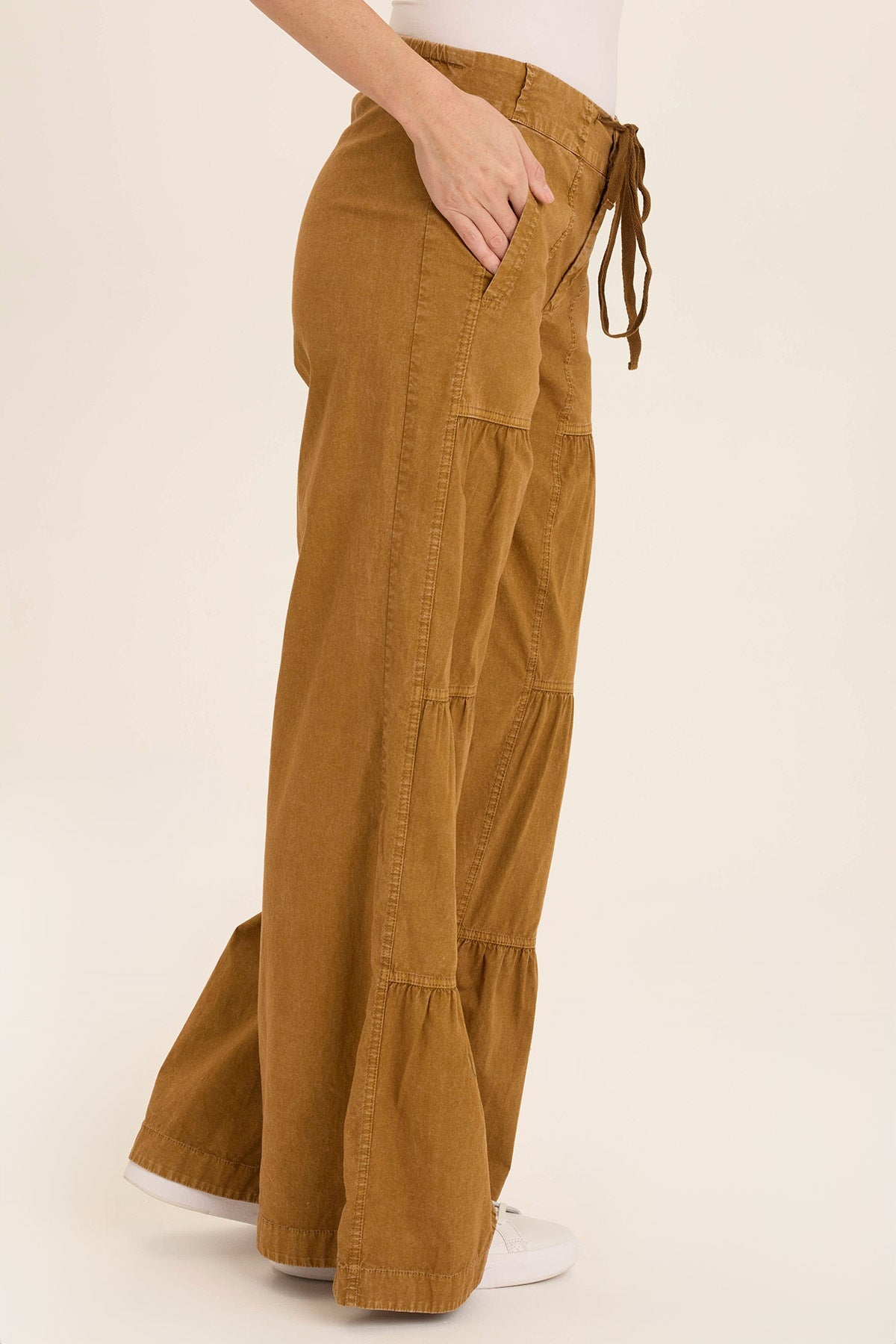 Stylish Women's Tiered Wide Leg Drawstring Flare Ruched Pants - Comfortable High Waisted Lounge & Casual Wear for Everyday Outfits