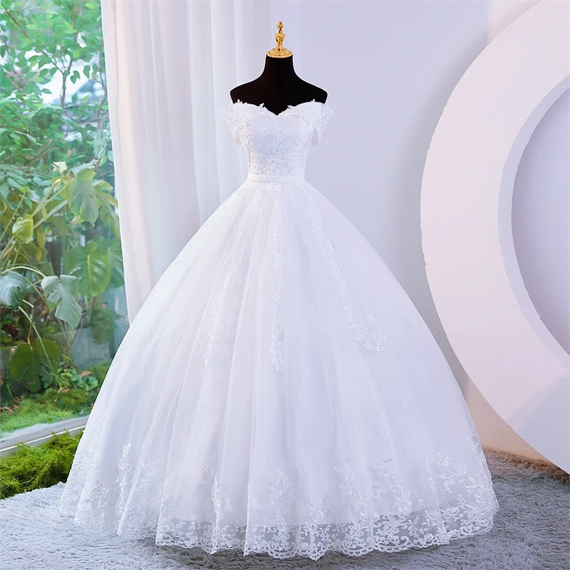 Elegant Plus Size Off Shoulder Wedding Dress with Appliques and Pearls - Perfect for Brides, Beach Weddings & Formal Occasions