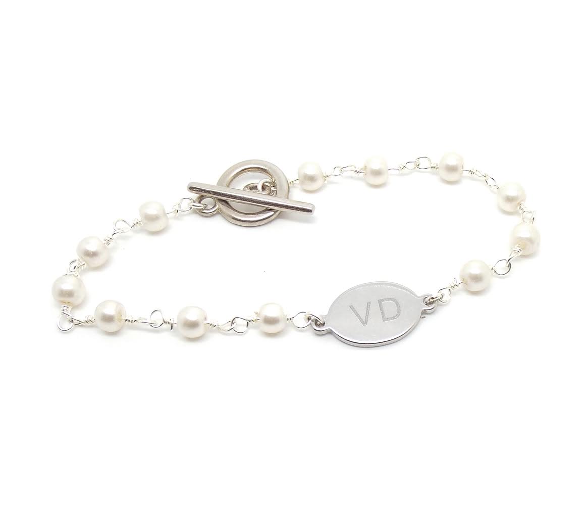 Personalized Silver Pearl Bracelet - Custom Name Engraved Jewelry Gift for Women, Elegant & Timeless - Perfect for Weddings, Anniversaries & Special Occasions