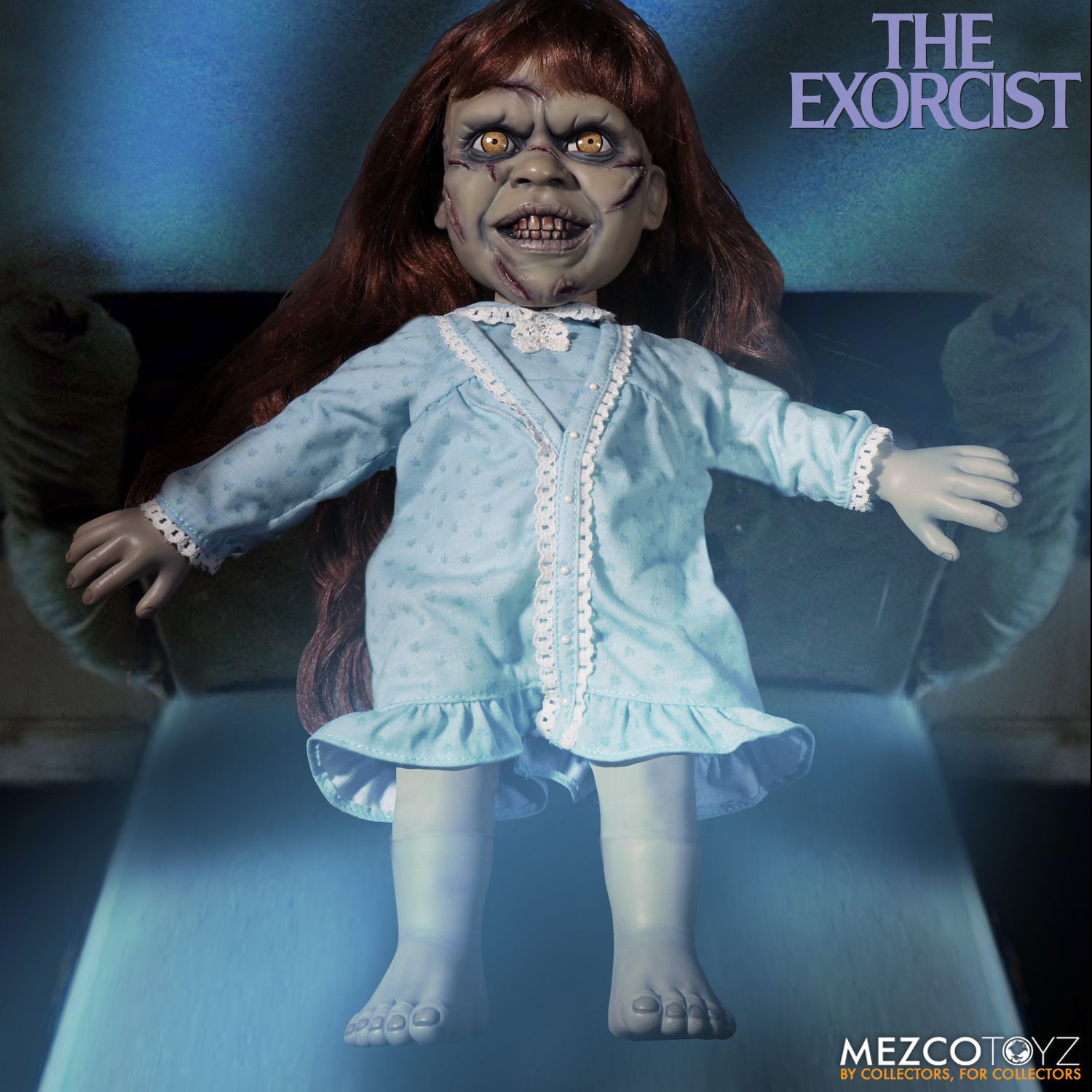 Mezco Toyz The Exorcist Mega Scale 15
