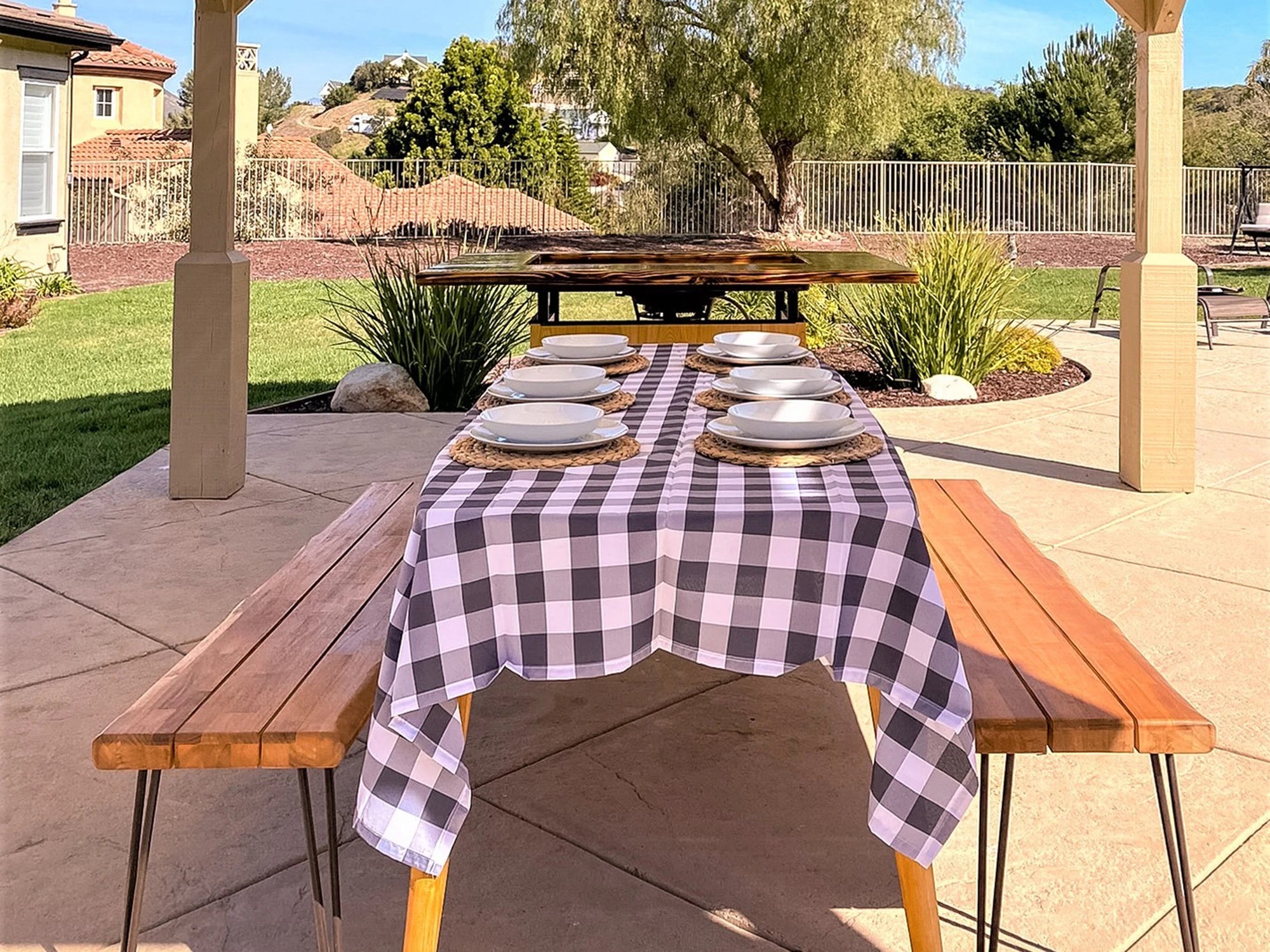 Premium Backyard Hibachi Grill - Pecky Cypress Wood - Perfect for Outdoor Cooking, BBQ, and Patio Dining | BY BHPOGPC