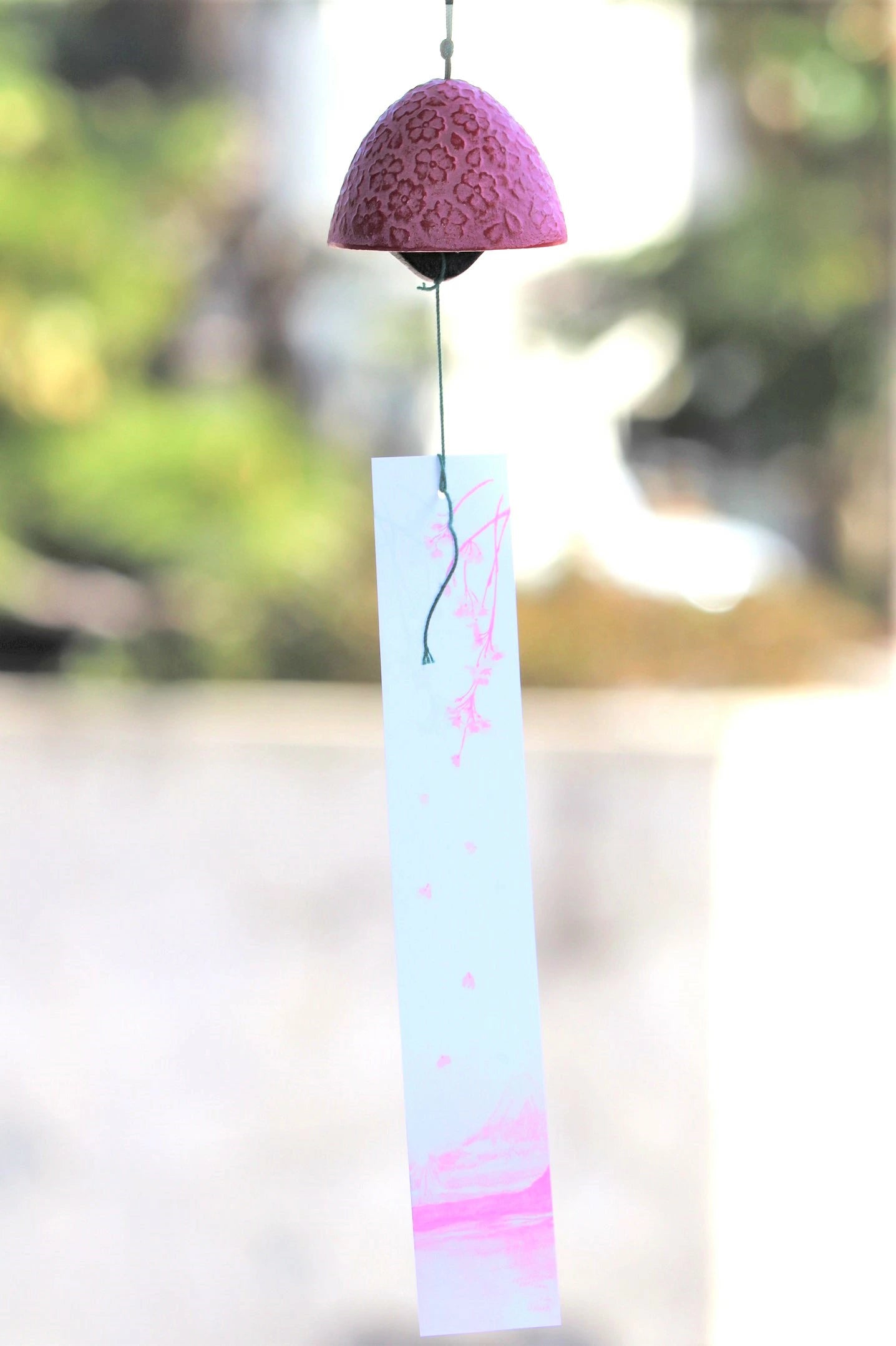Authentic Japanese Cast Iron Wind Bell - Cherry Blossom Design | Traditional Furin Wind Chime for Garden, Patio & Home Decor | Soothing Outdoor & Indoor Wind Chime for Relaxation