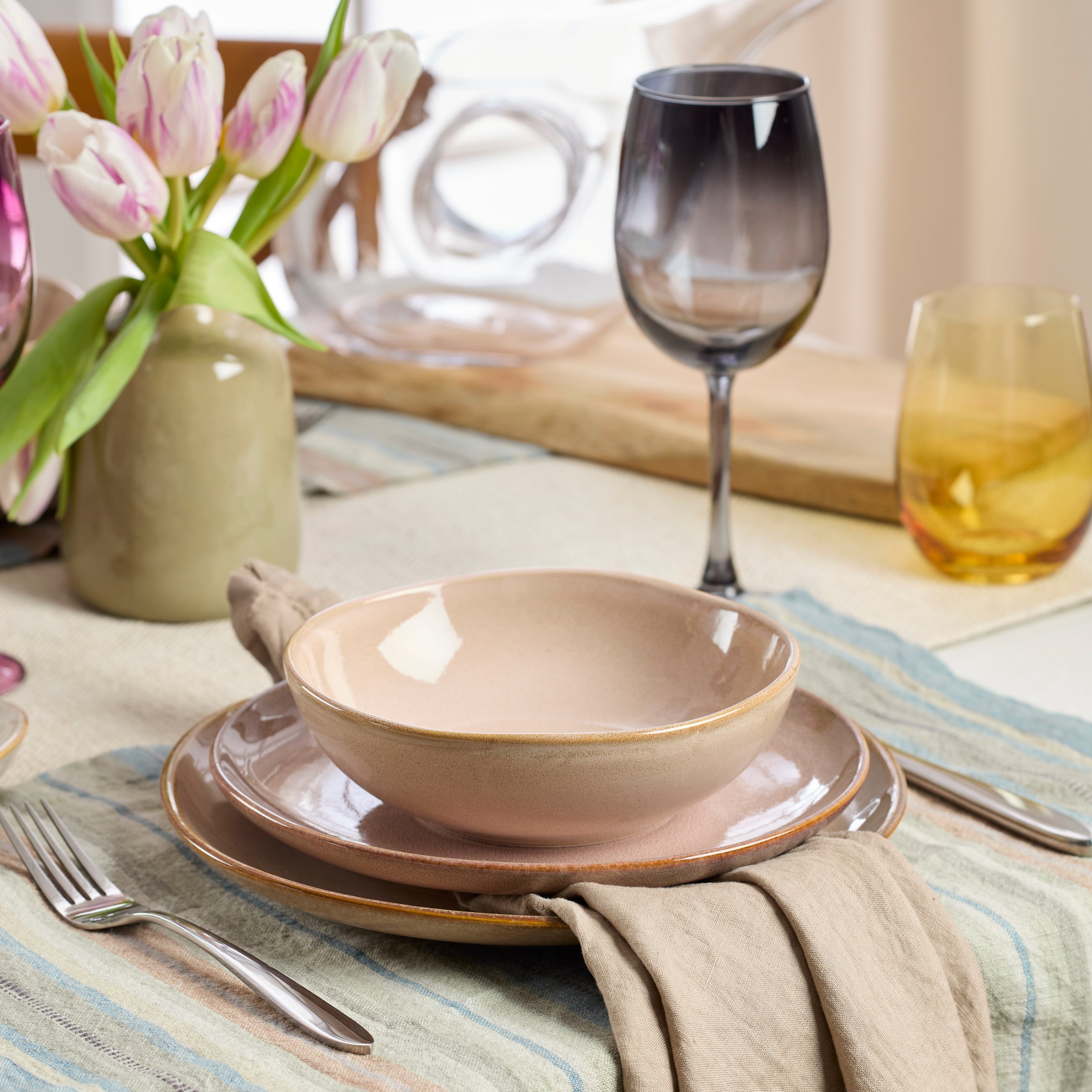 Premium Organic Clay 12-Piece Dinnerware Set - Eco-Friendly & Non-Toxic Tableware for Everyday Dining & Special Occasions