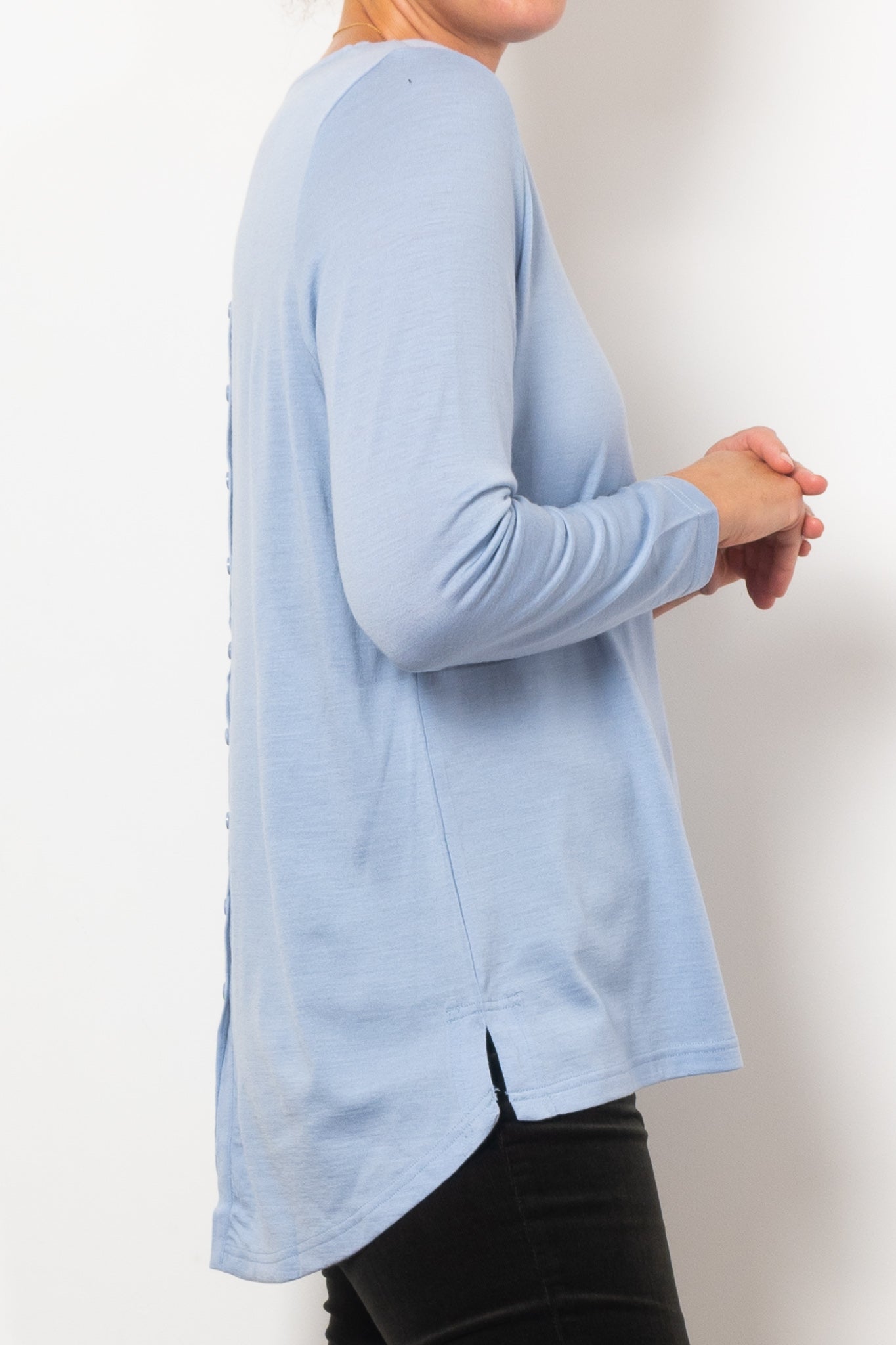 Vassalli Merino Wool Back Button Top for Women - Soft & Comfortable Pullover Sweater for Fall & Winter Layering