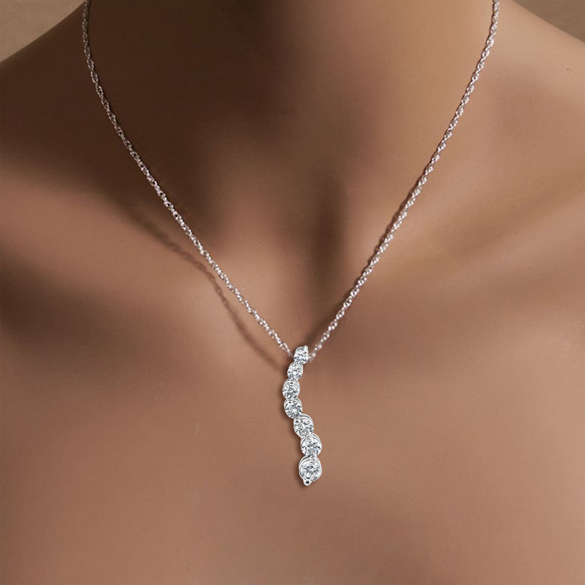 1.53cttw Gradient Diamond Journey Necklace - 14k White Gold Elegant Pendant for Women, Perfect for Anniversaries, Weddings & Special Occasions