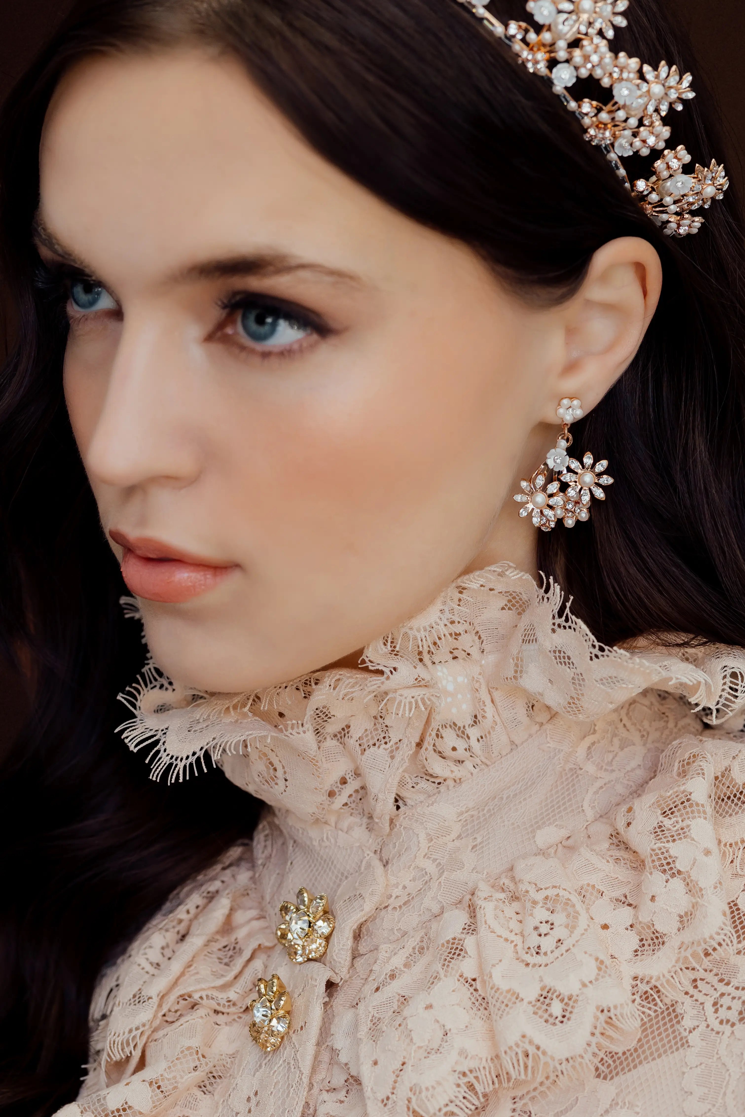 LUNE EN FLEURS Floral Dangle Earrings for Women - Elegant French Inspired Jewelry for Date Night, Wedding & Special Occasions