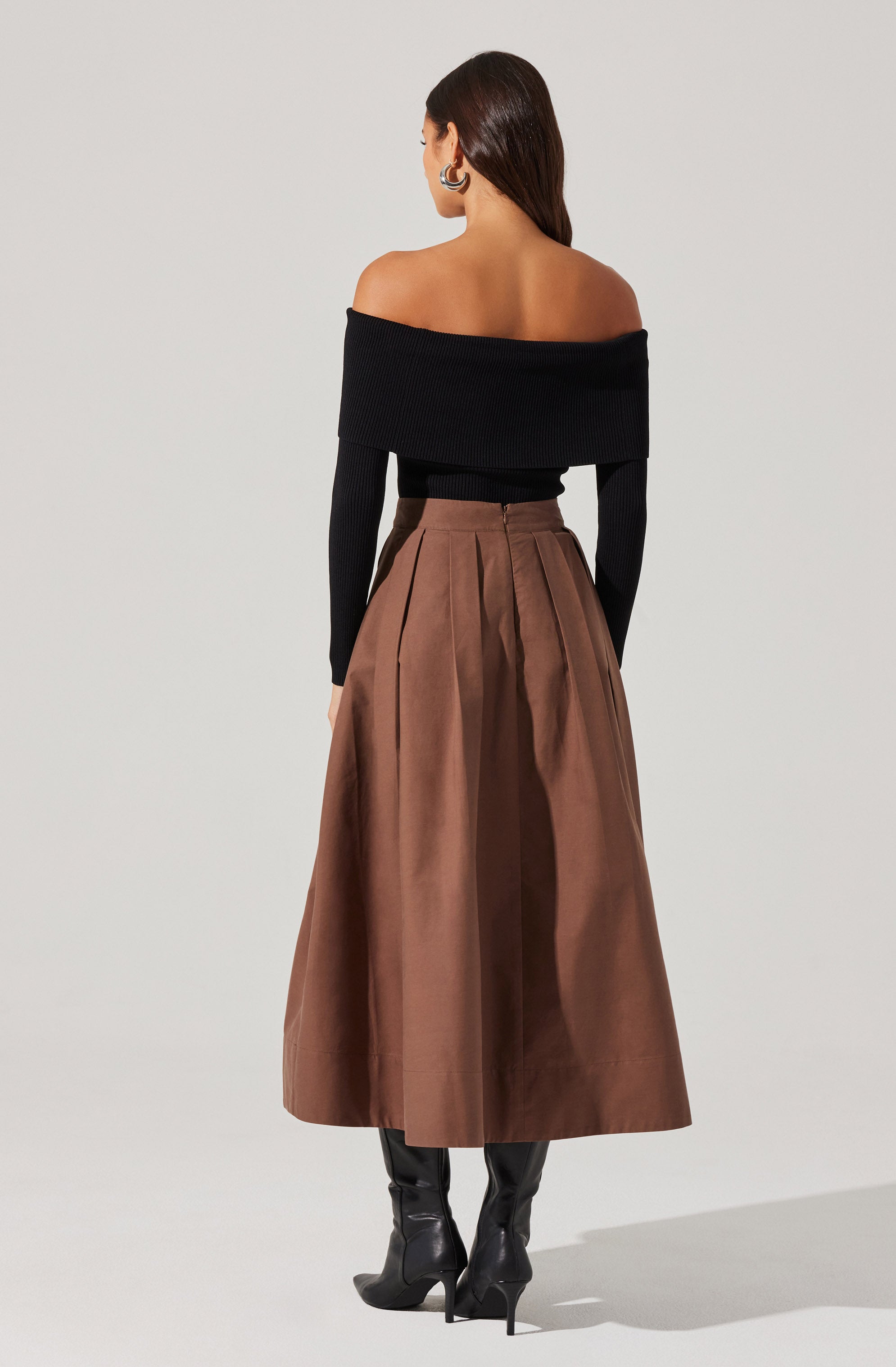Stylish Foldover Ribbed Off Shoulder Sweater for Women | Trendy Knit Pullover | Perfect for Casual Outfits, Date Nights & Fall Layering