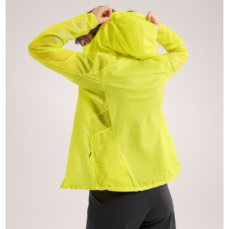 Arc'teryx Norvan Windshell Hoody - Women's Lightweight Water-Resistant Windbreaker Jacket for Hiking, Running & Outdoor Adventures