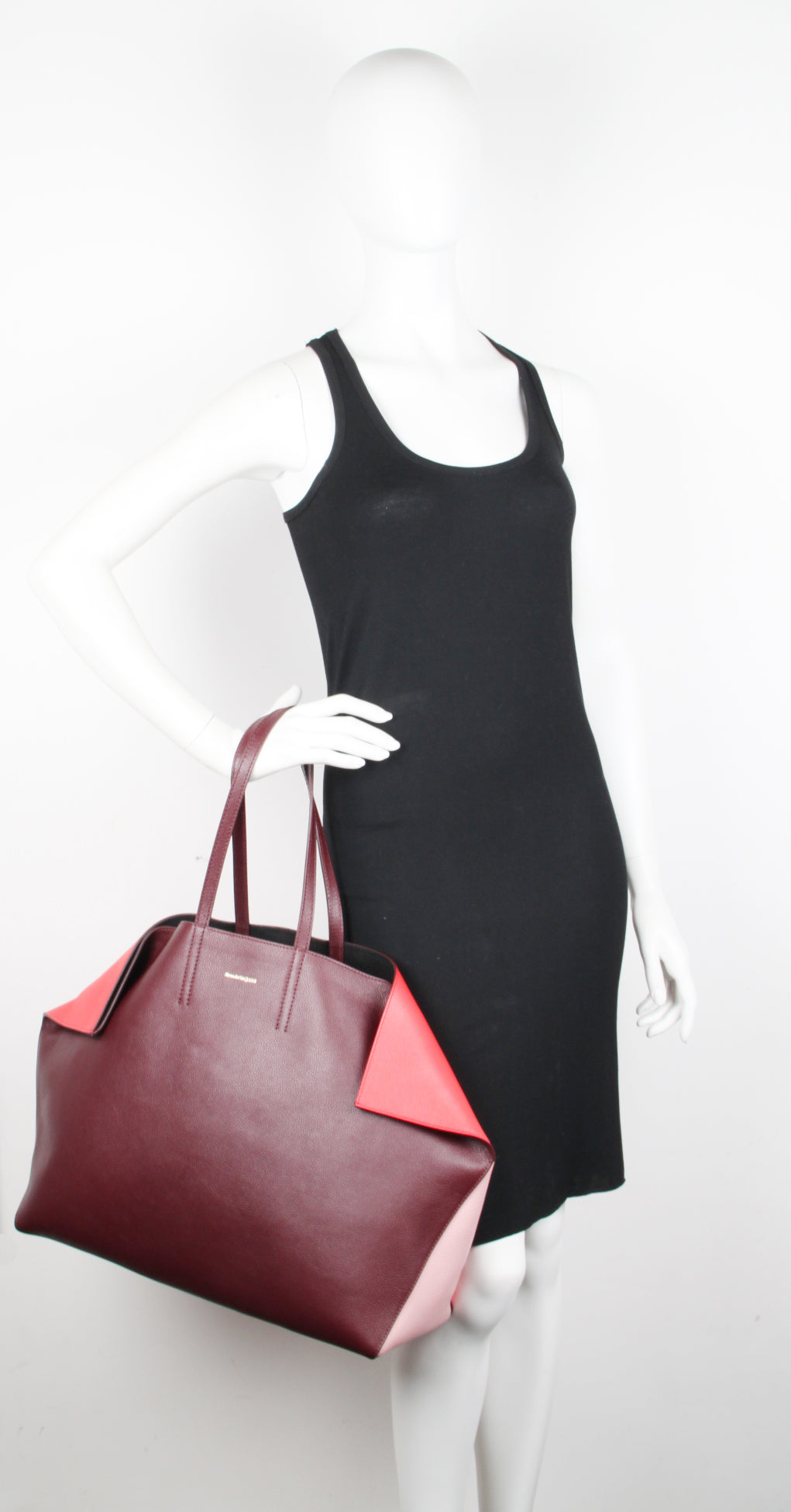 Butterfly De Manta Tote Bag - Bi-Color Red/Lust - Stylish Women's Shoulder Bag for Work, Travel & Beach