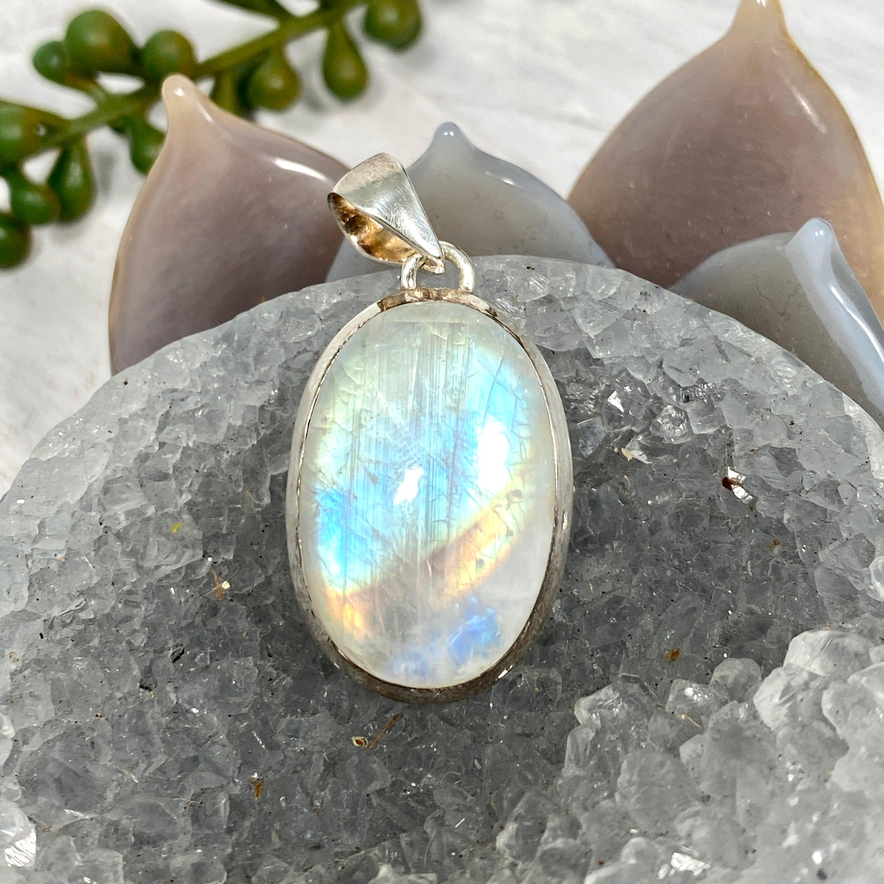 Moonstone Oval Pendant Necklace KPGJ2795 - Elegant Gemstone Jewelry for Women, Perfect for Weddings, Parties & Everyday Wear