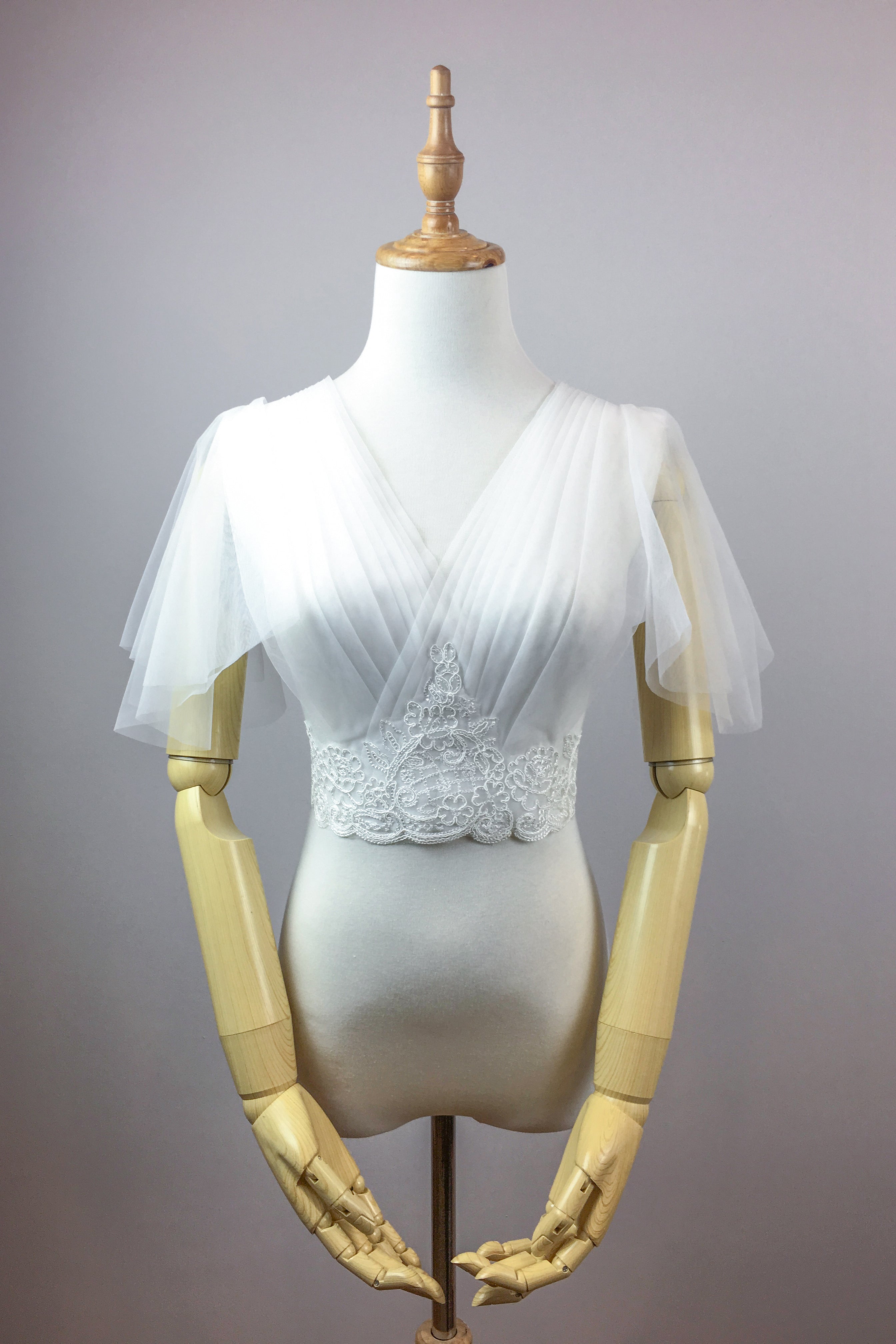 Elegant Lace Bolero Bridal Cover Up - Summer Wedding Shawl & Lace Top for Brides, Beach Weddings & Outdoor Ceremonies