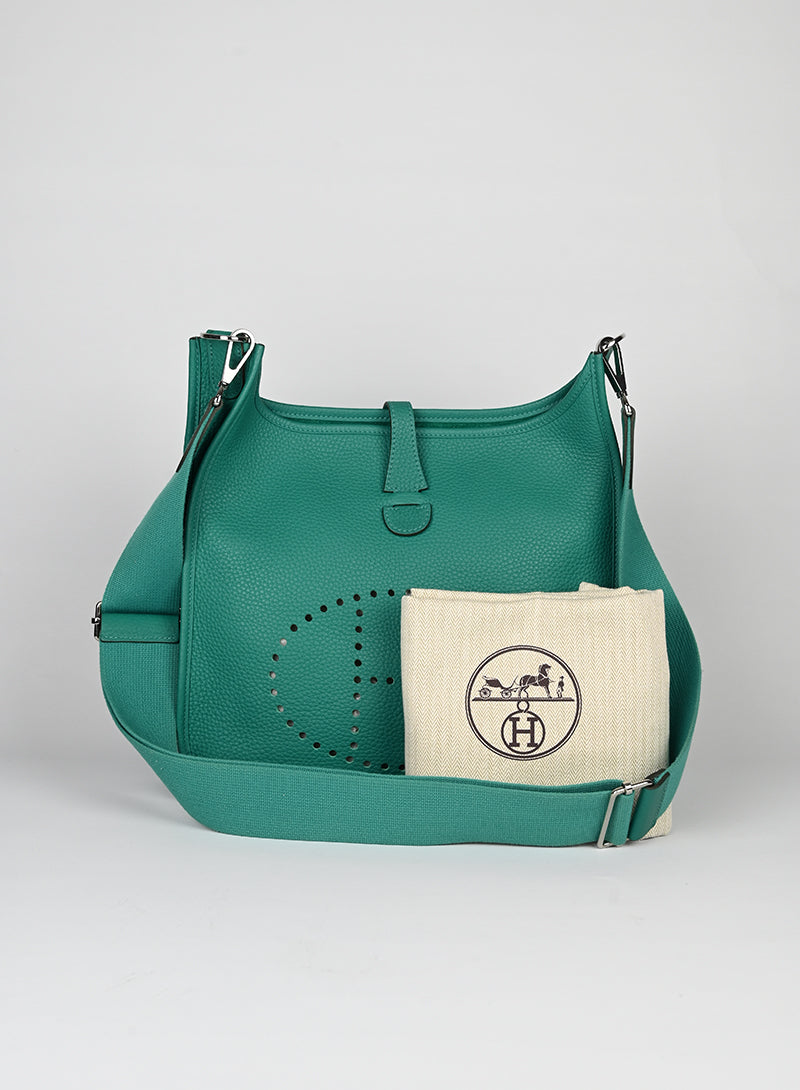 Hermès Evelyne 29 Leather Handbag in Green | Luxury Crossbody Bag for Women | Perfect for Work, Travel & Everyday Use