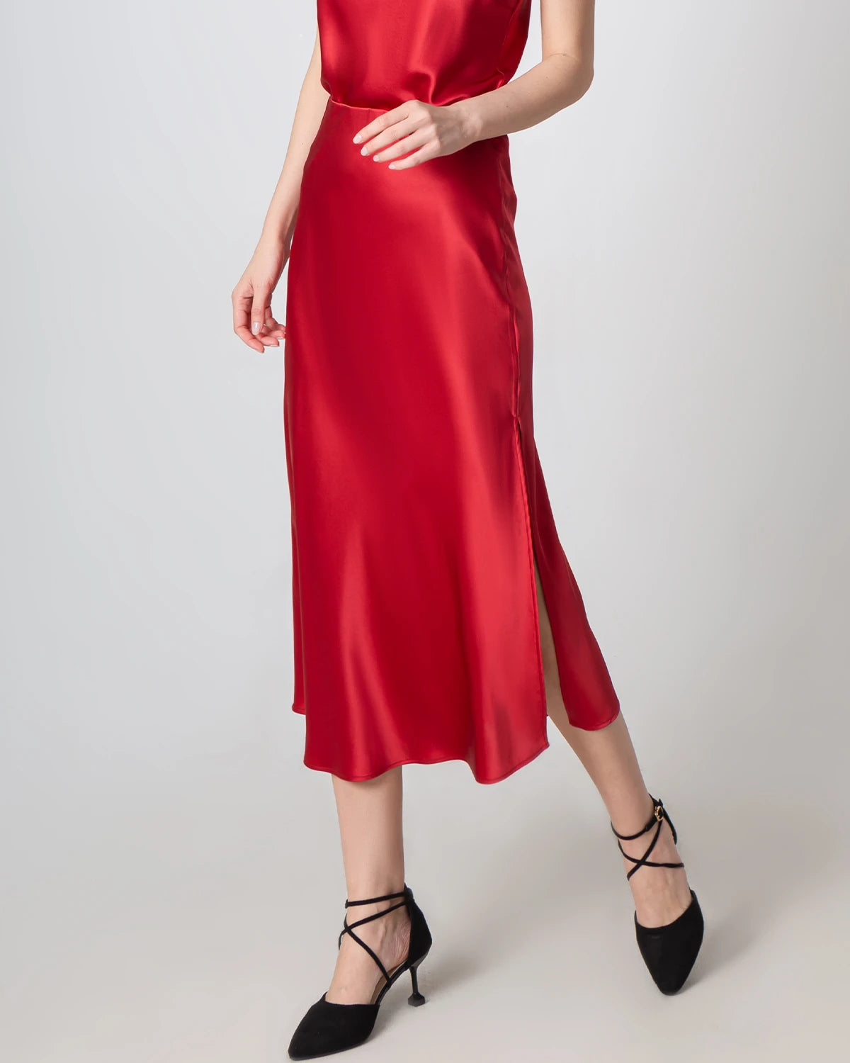 Luxury Round Neck Silk Camisole & Midi Skirt Set - Women's Elegant Satin Pajama Loungewear for Home, Sleep & Special Occasions