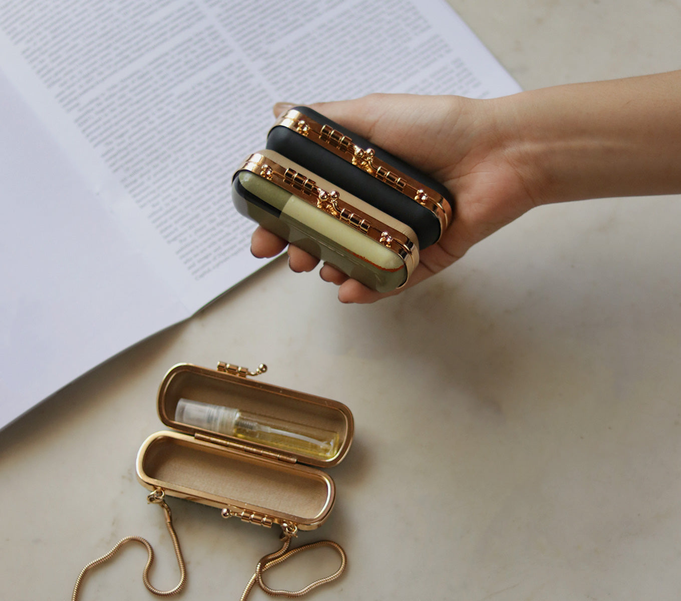 Luxury Lipstick Case 02 - Elegant Makeup Organizer for Travel & Daily Use | Perfect for Cosmetics Storage & Protection