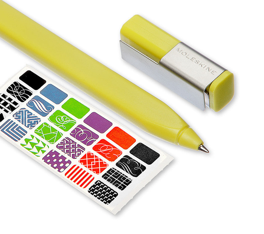 Moleskine Classic Roller Pen Plus 0.7mm - Premium Ballpoint Pen for Smooth Writing - Ideal for Journaling, Note Taking & Office Use