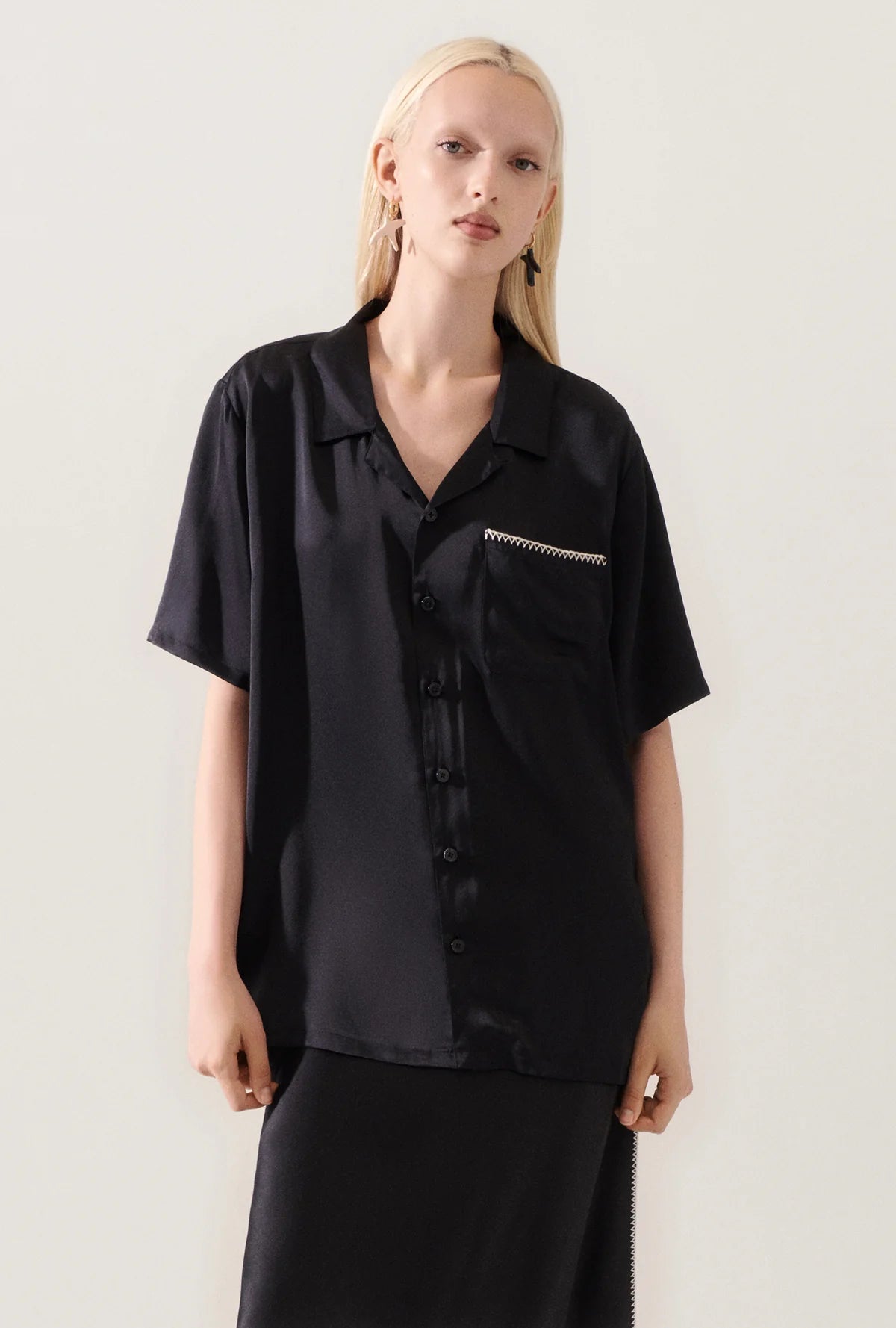 Men's Camp Shirt with Blanket Stitch Detail in Black - Perfect for Casual Outings and Outdoor Adventures