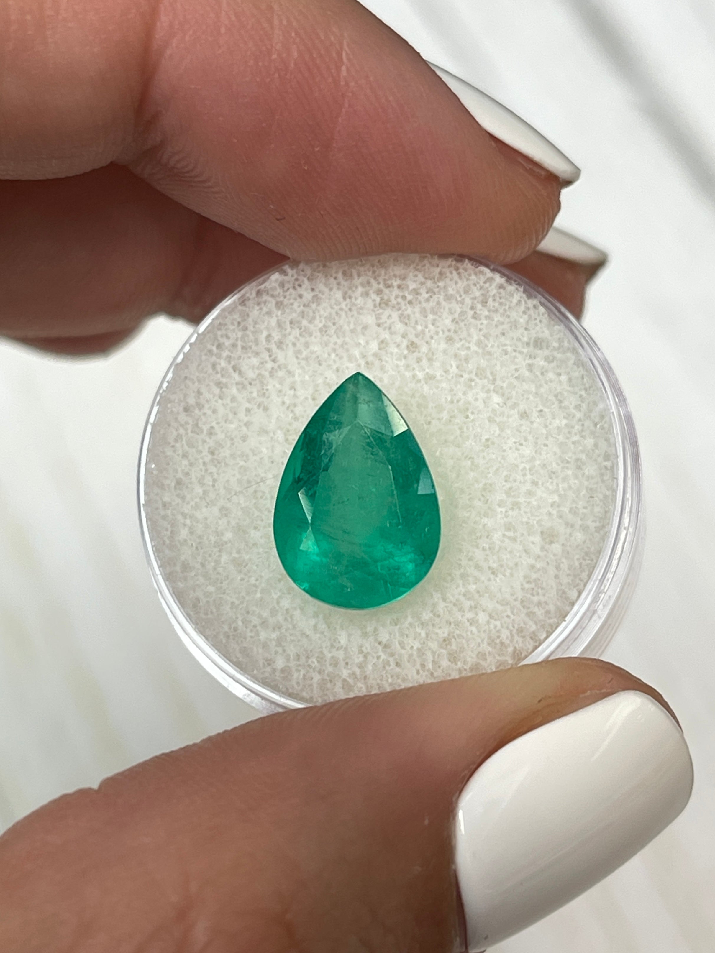 4.30 Carat 13x9mm Medium Green Natural Loose Colombian Emerald Pear Cut Gemstone for Jewelry Making, Engagement Rings & Necklace Pendants