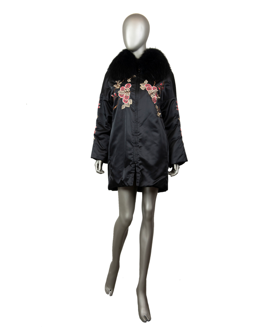 P.A.R.O.S.H. Black Embroidered Floral Quilted Coat with Fur Collar - Size 40 | Winter Fashion, Evening Outfits & Special Occasions