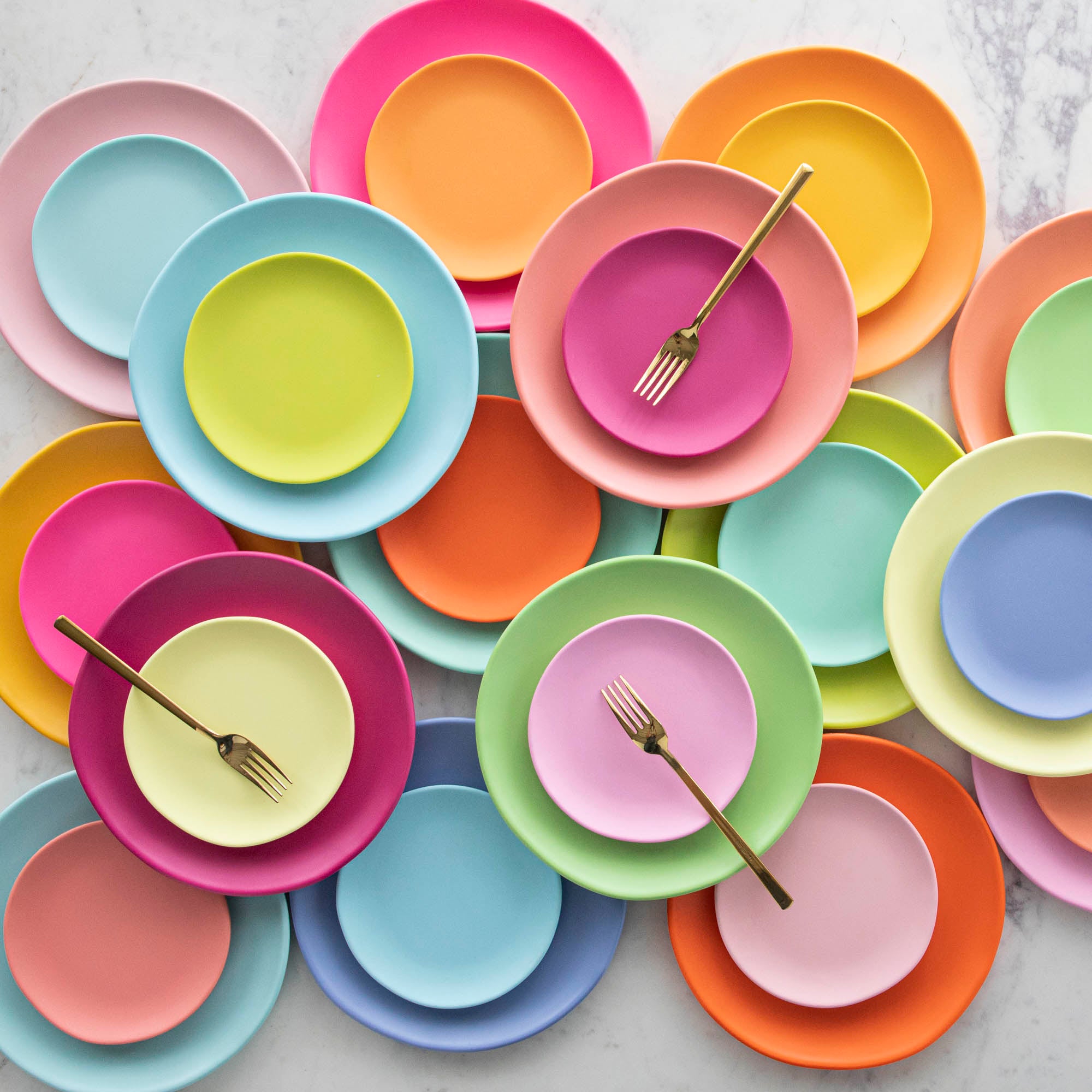 9-Piece Rainbow Melamine Plates Set - Durable & Colorful Dishware for Kids, Picnics, Parties & Outdoor Dining - BPA-Free & Shatterproof