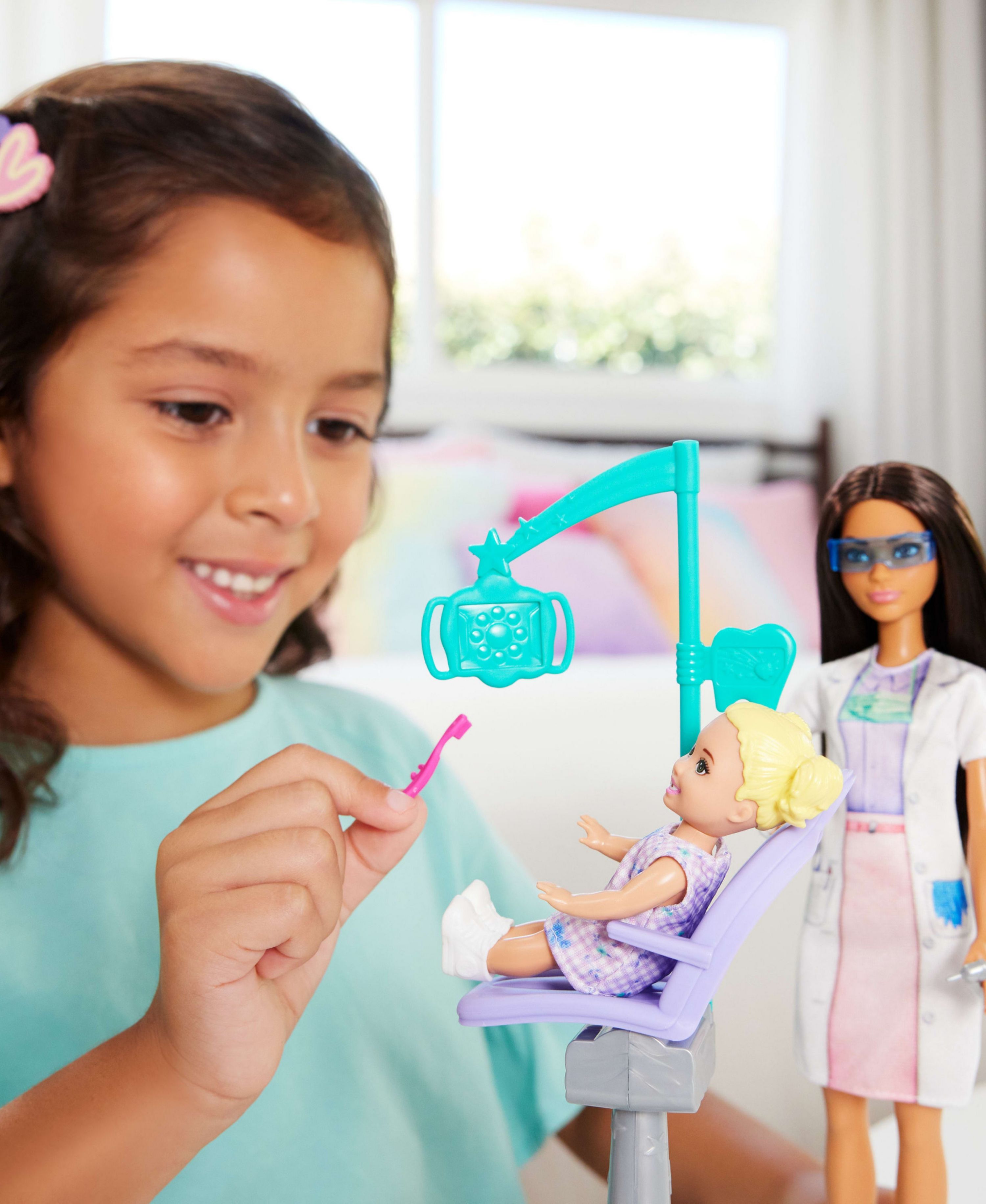 Barbie Dentist Playset with Patient & Dental Tools – Interactive Pretend Play Toy for Kids, Perfect for Role-Playing & Learning Dental Hygiene – Great for Birthday Gifts & Educational Playtime