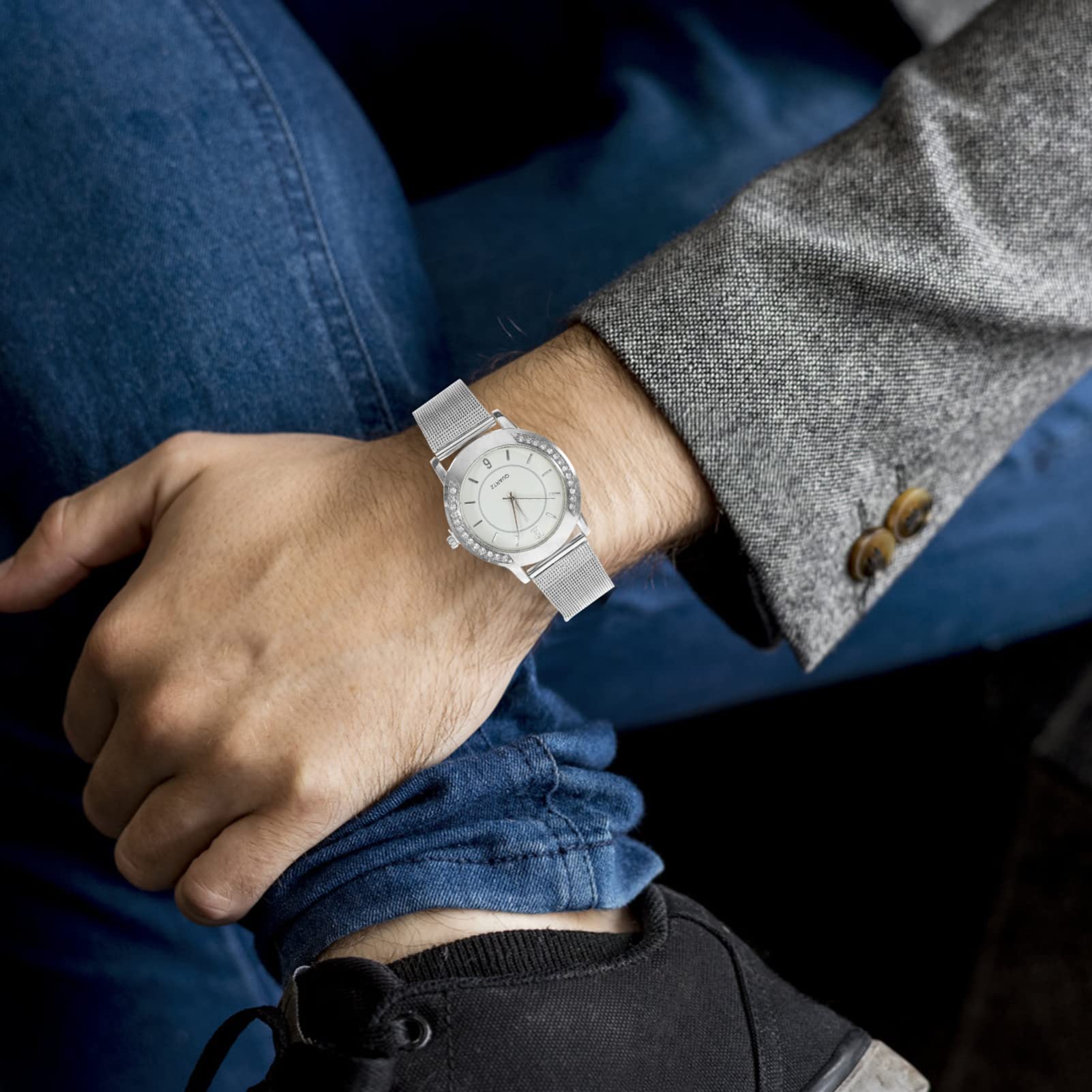 ibasenice Stainless Steel Fashion Quartz Watch - Adjustable Diamond Wristwatch for Women & Men (Silver) | Perfect for Casual Wear, Office & Special Occasions