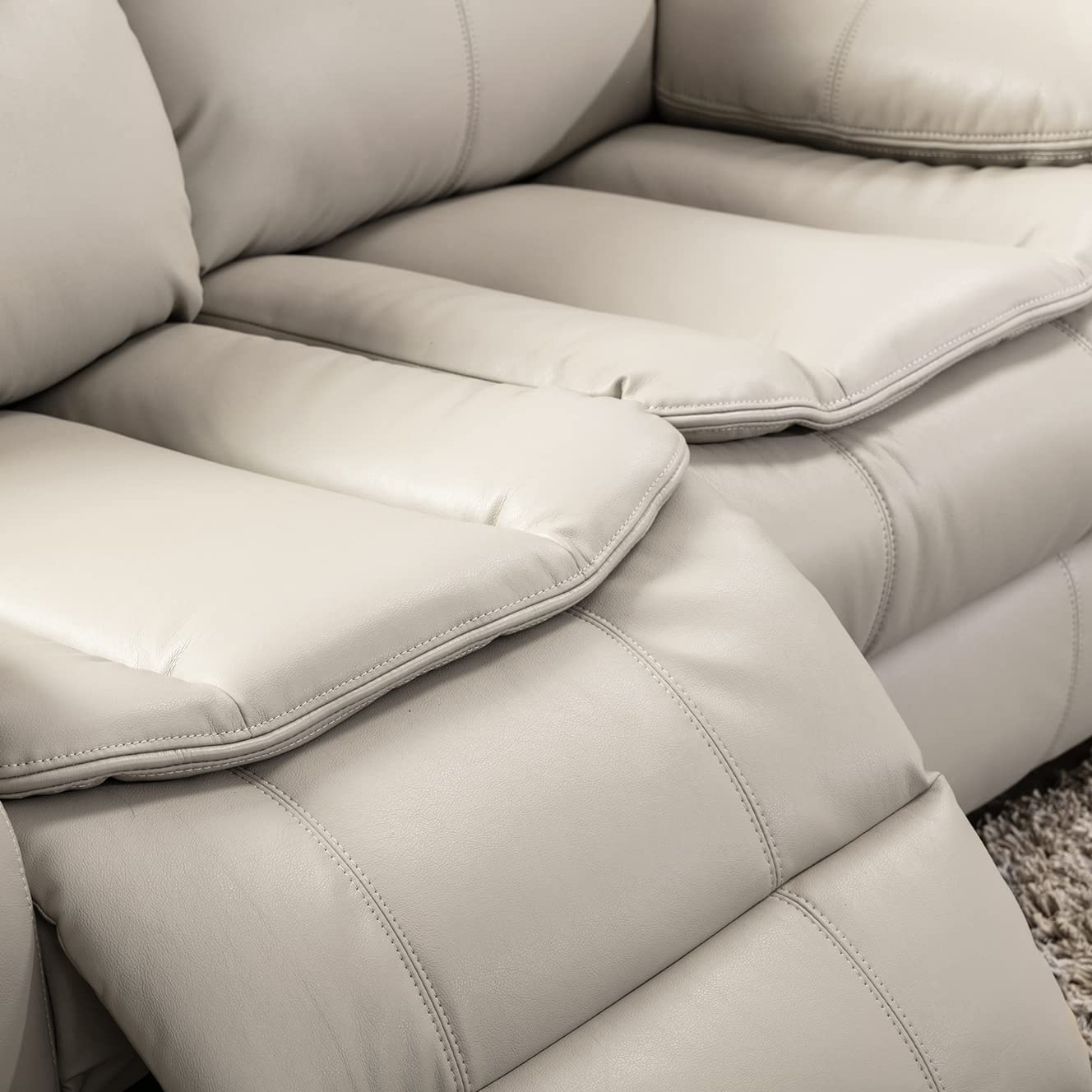 Familymill Breathable Leather Manual Recliner Chair - Comfortable Living Room Furniture for Relaxing & Lounging | Perfect for Home Theater, Reading Nook & Family Room