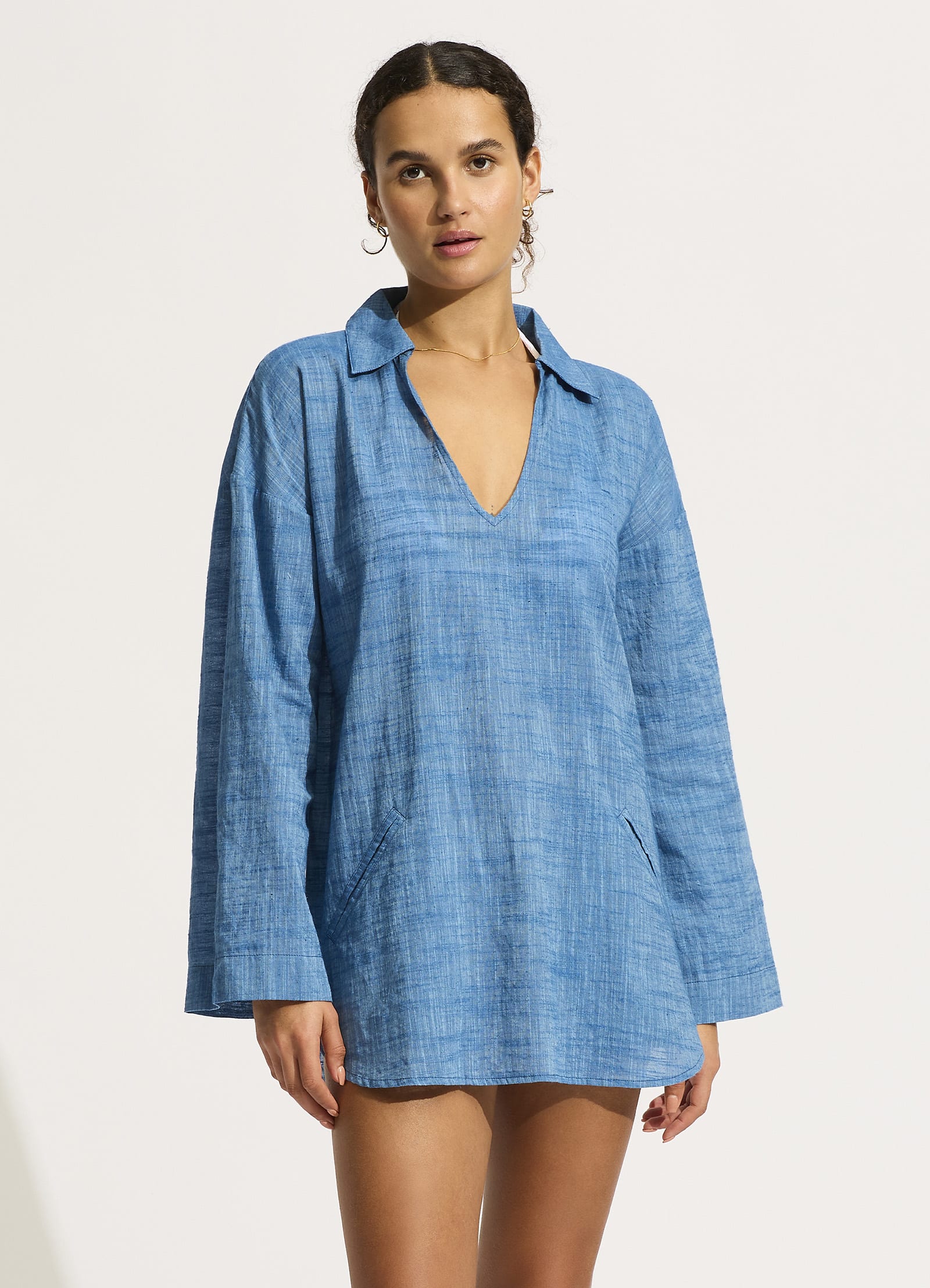 Men's Longline Beach Shirt - Lightweight Chambray Button Down for Summer | Casual Wear, Vacation Outfits & Beach Cover-Up