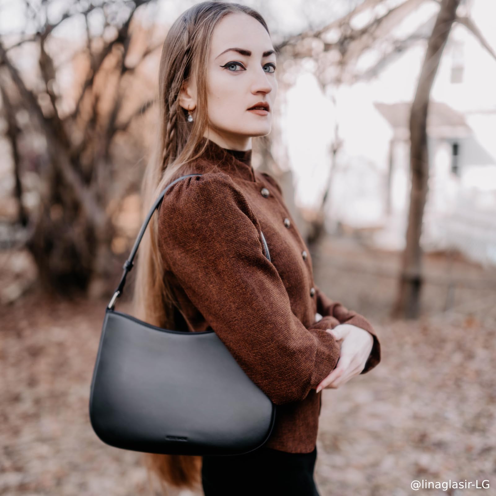 PS PETITE SIMONE Women's Small Shoulder Bag - Black Leather Crossbody Purse for Everyday Use, Work & Travel | Fashionable Handbag for Women