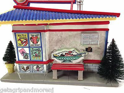Dept 56 Snow Village The Frozen Swirl #55318 - Christmas Holiday Collectible Village House - Perfect for Christmas Decorations, Winter Village Displays & Holiday Home Decor