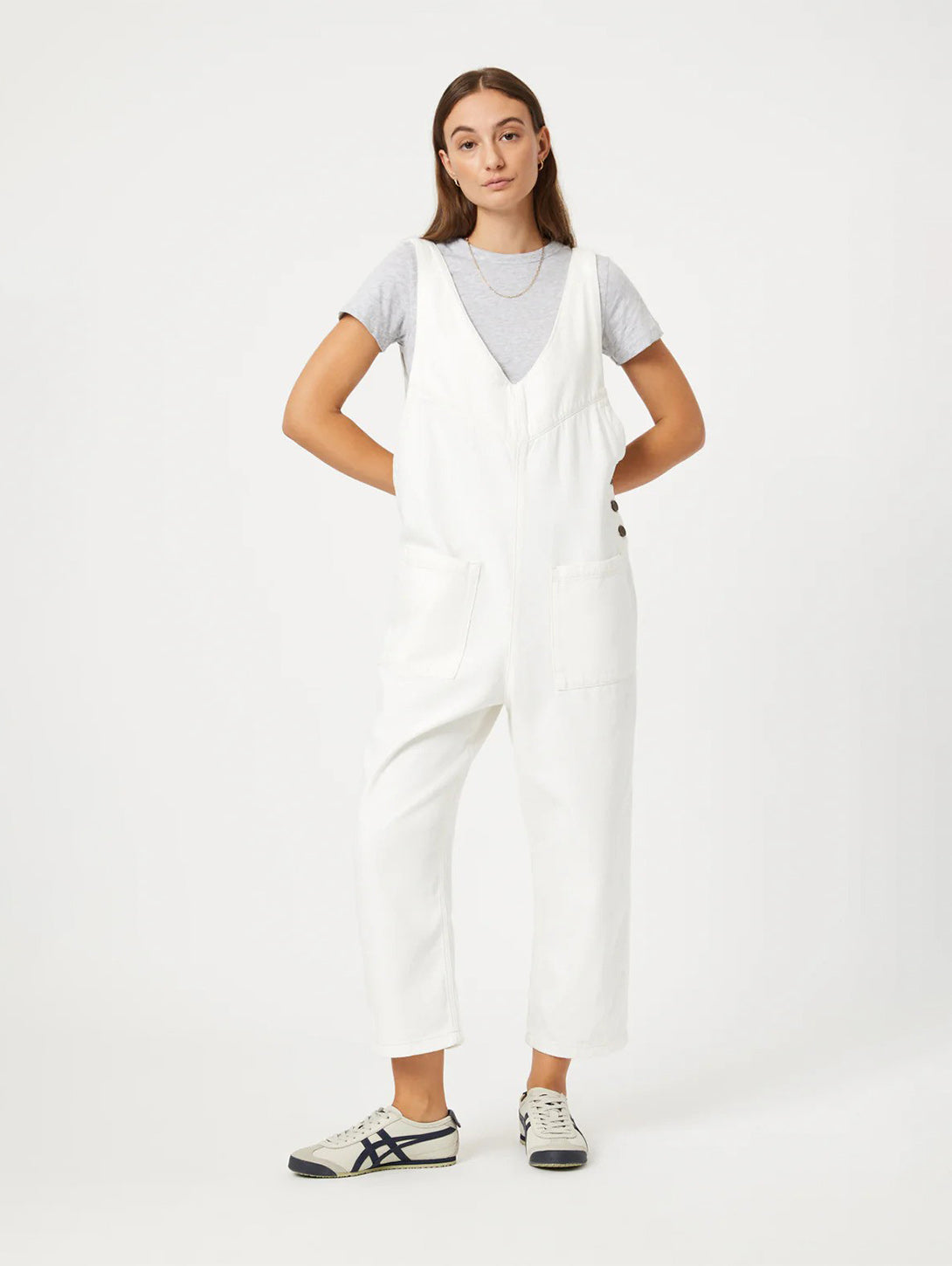 Myra Jumper Sweater - Off White & Well Blue Color Block Pullover | Cozy Knit Women's Casual Wear for Fall & Winter Fashion
