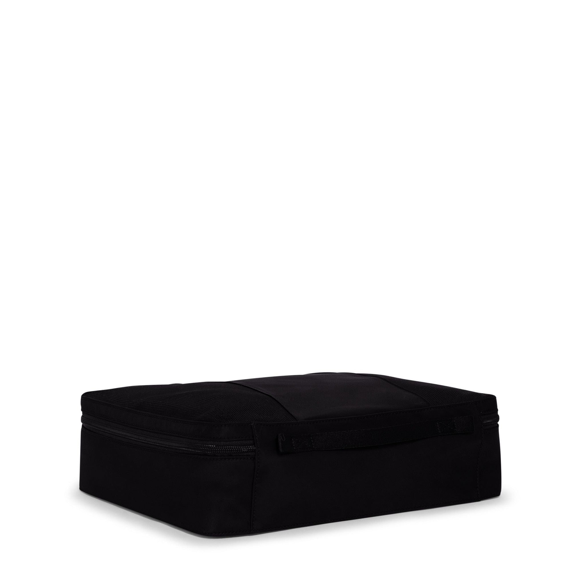 TUMI Medium Packing Cube for Travel - Organize Luggage & Suitcases - Perfect for Business Trips, Vacations & Weekend Getaways